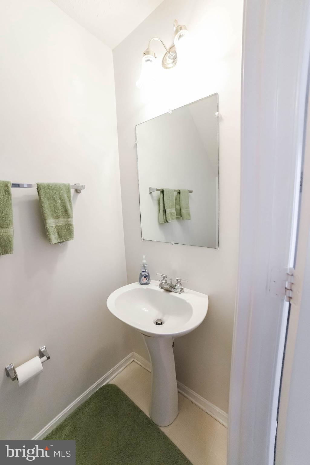 LAUREL GLEN - Residential