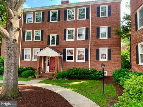 4904 29TH ROAD S A2 ARLINGTON VA 22206