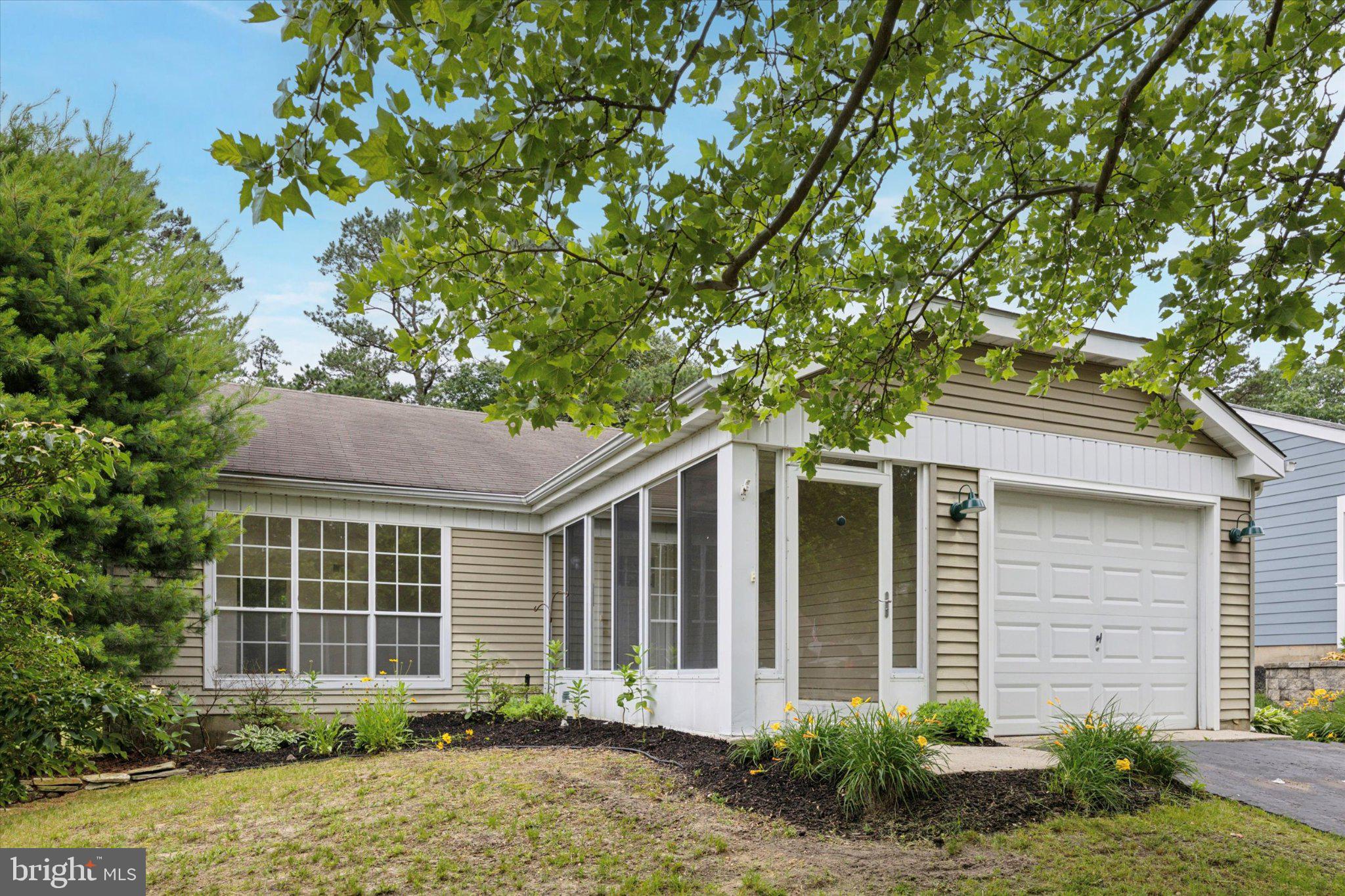 Photo 1 of 26 — 114 GRAMERCY PLACE, SOUTHAMPTON, NJ 08088