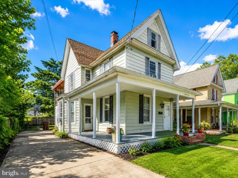 Photo of 702 Travers Street, CAMBRIDGE, MD 21613 (MLS # MDDO2012964)