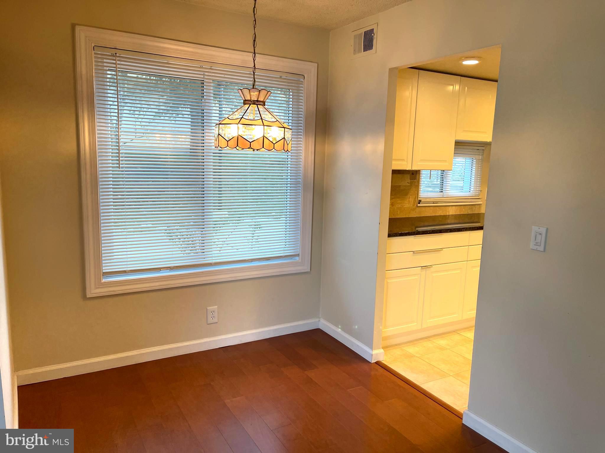 LEISURE WORLD - Residential Lease