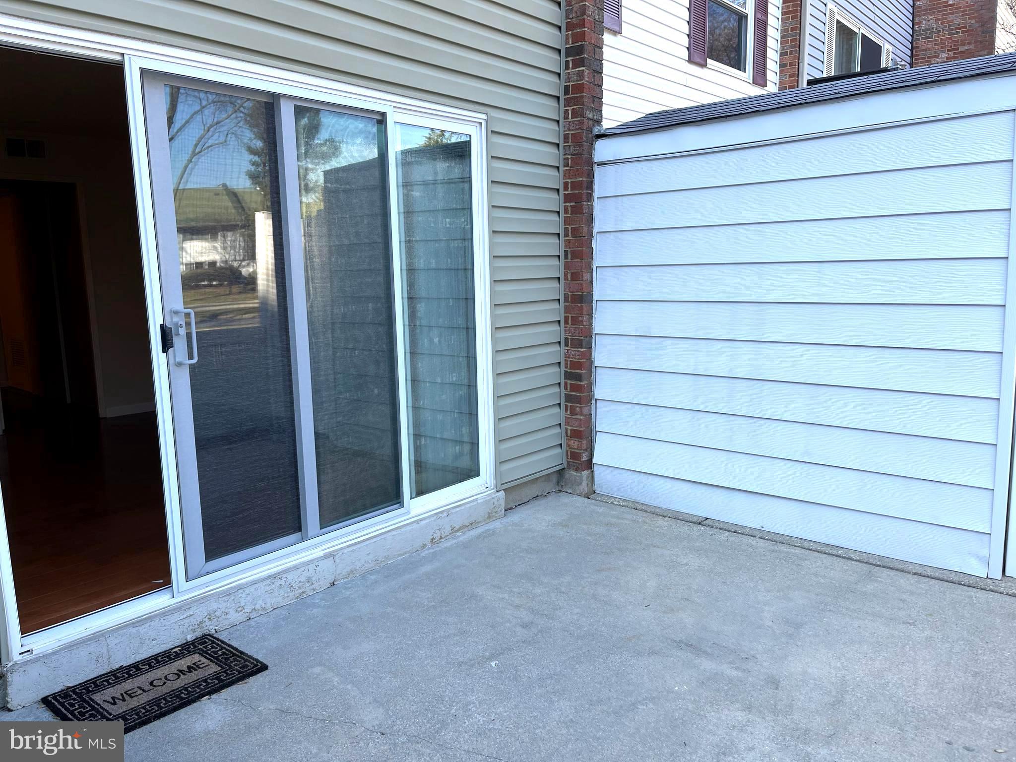 LEISURE WORLD - Residential Lease