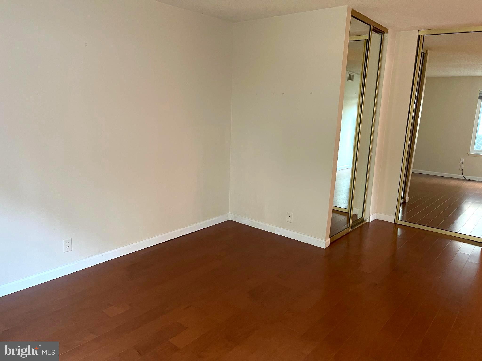 LEISURE WORLD - Residential Lease