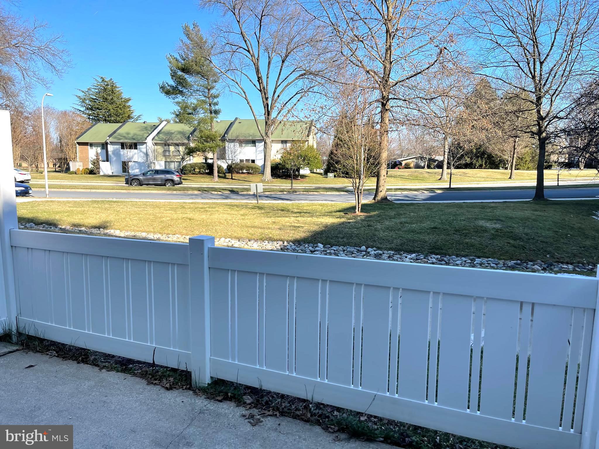 LEISURE WORLD - Residential Lease