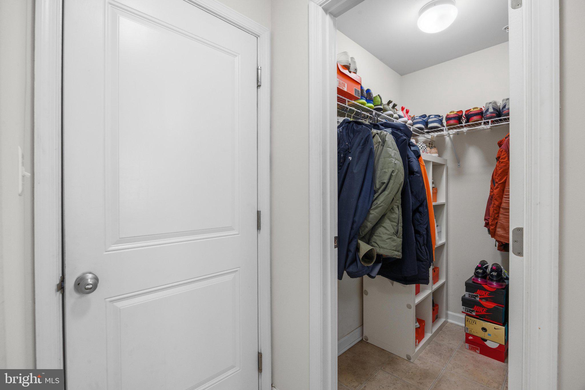 7531 HEARTHSIDE WAY