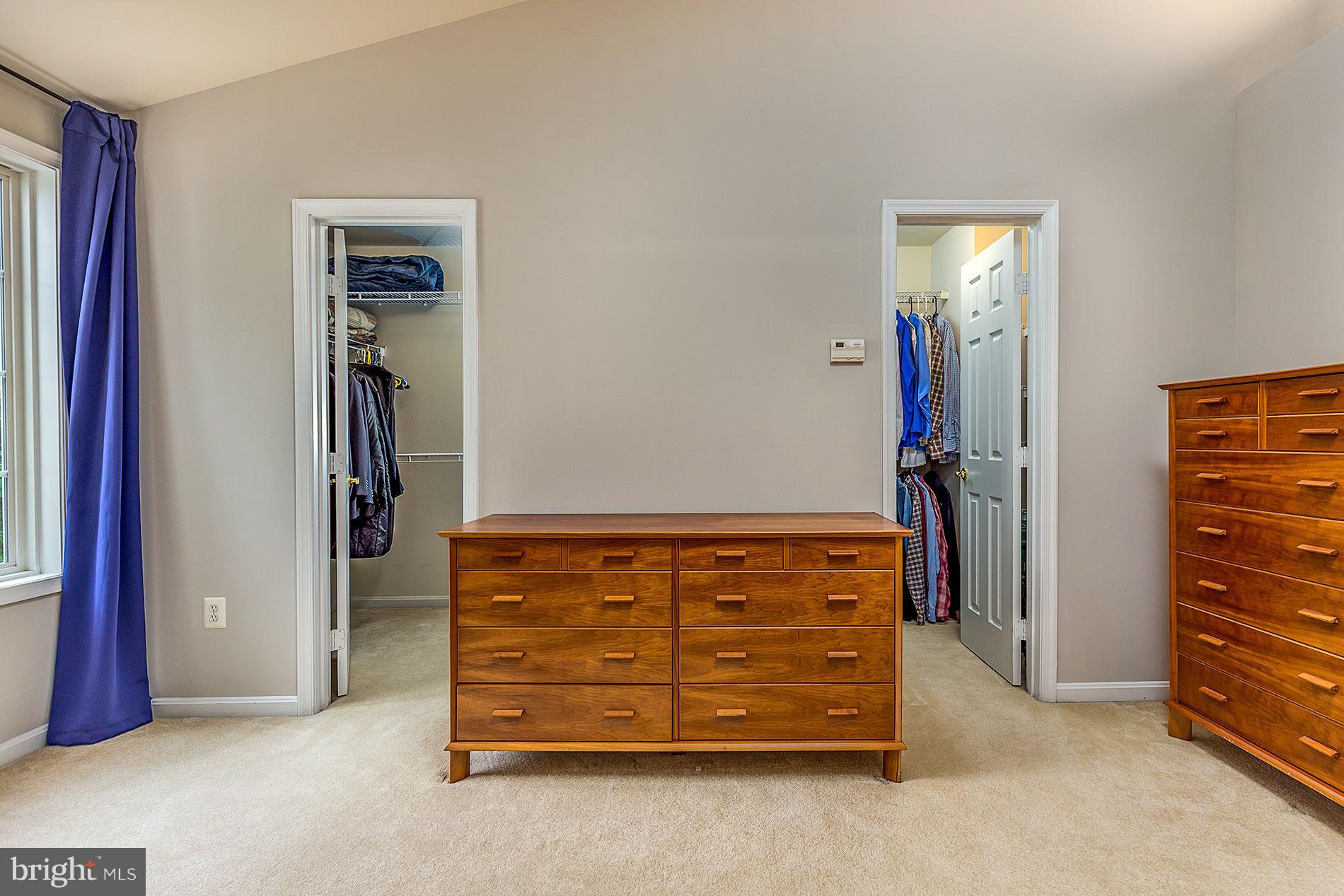 CREEKSIDE - Residential