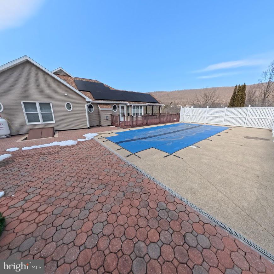 CRESSWELL GARDENS - Residential