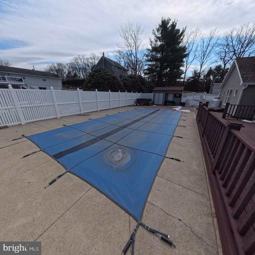 CRESSWELL GARDENS - Residential