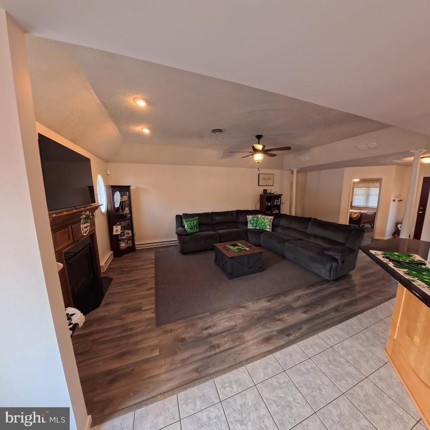 CRESSWELL GARDENS - Residential