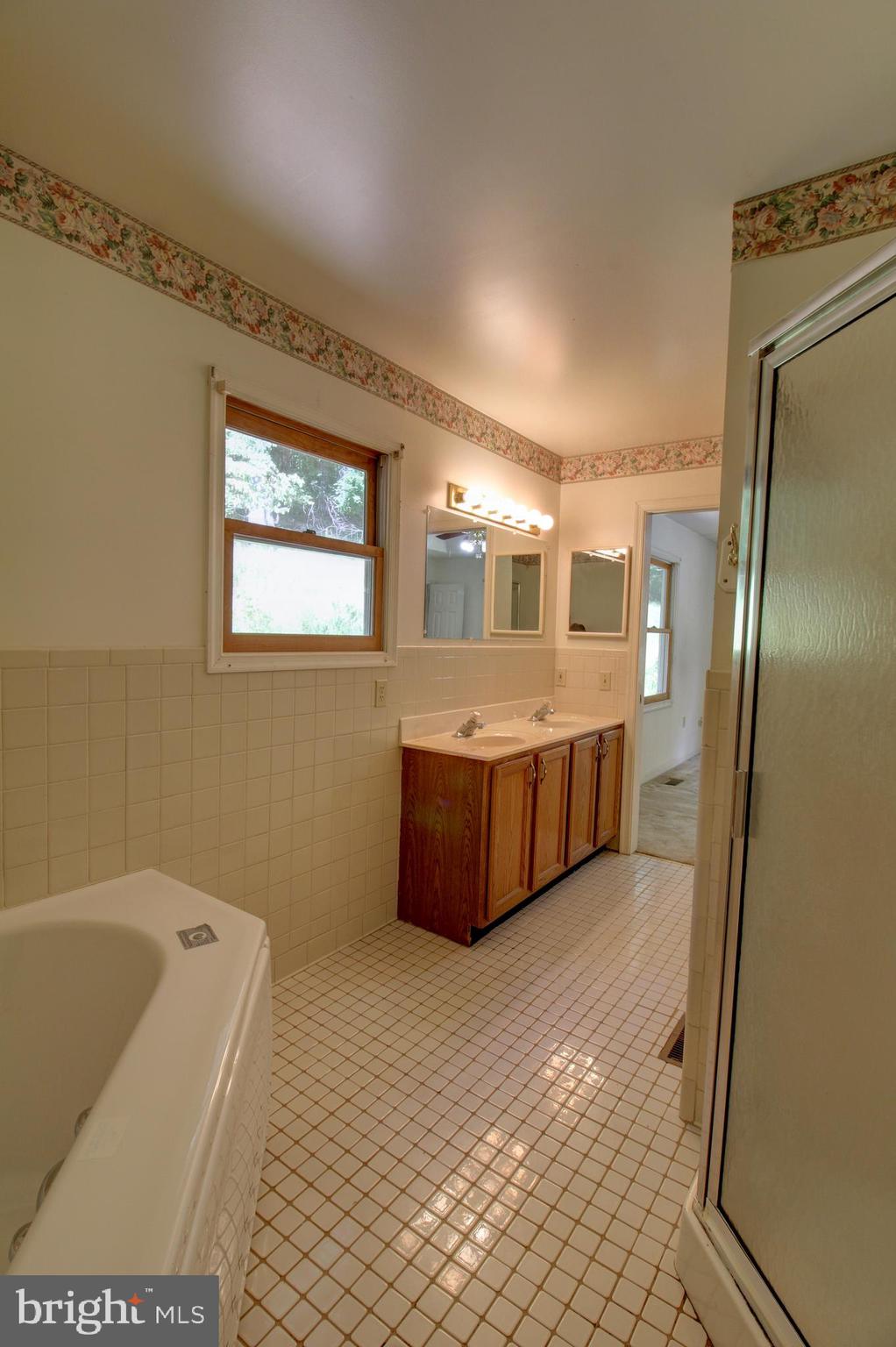 GID BROWN HOLLOW - Residential