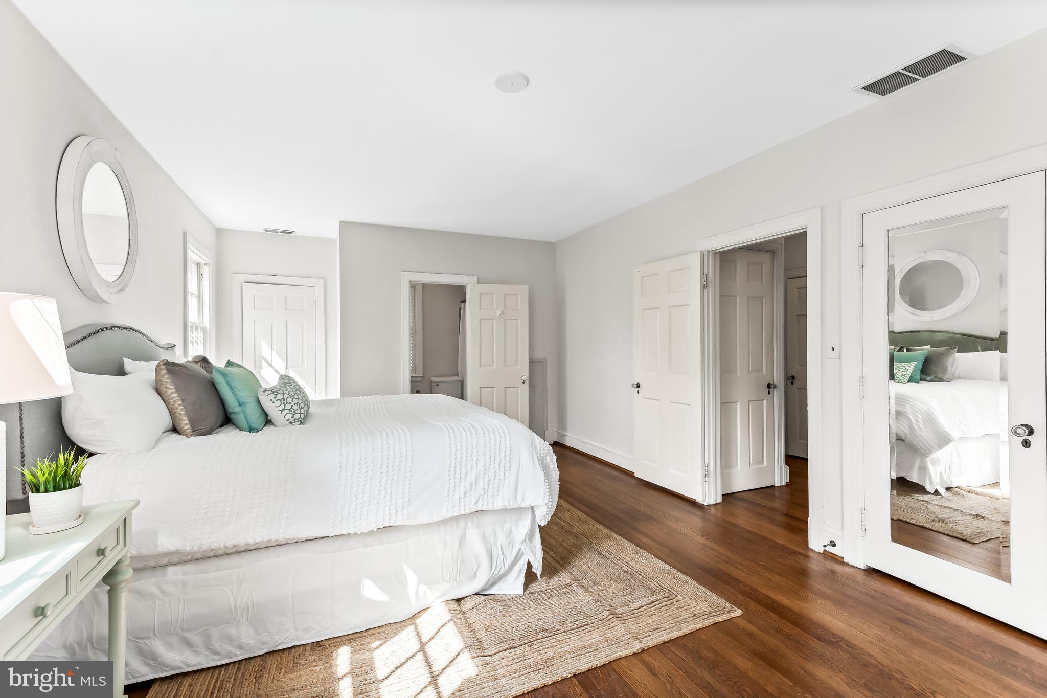 HOMELAND HISTORIC DISTRICT - Residential