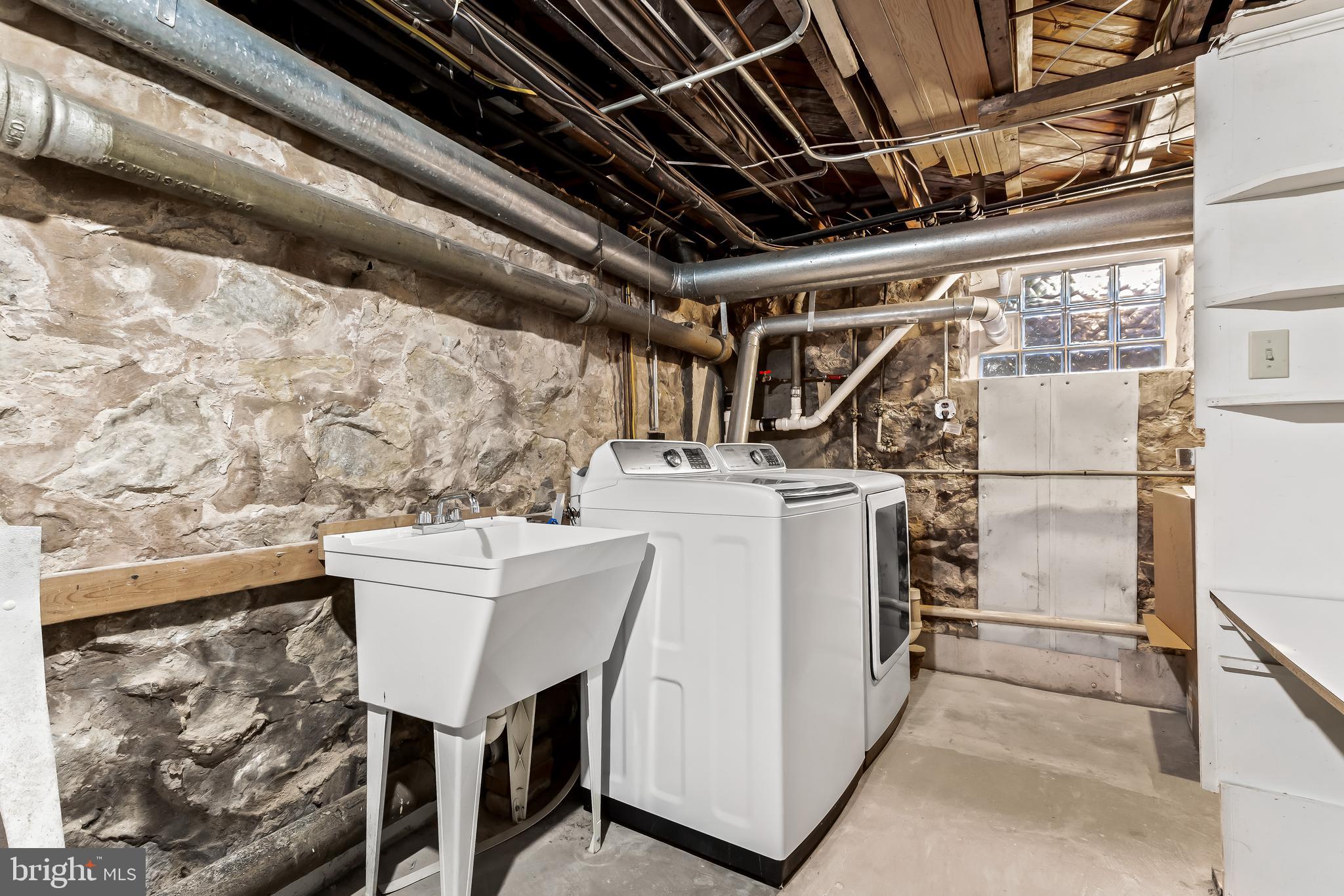 HOMELAND HISTORIC DISTRICT - Residential