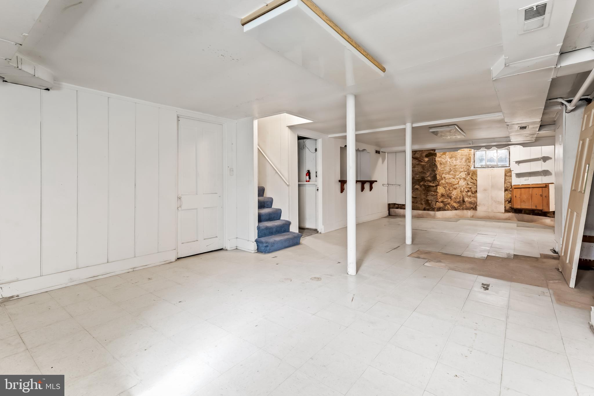 HOMELAND HISTORIC DISTRICT - Residential