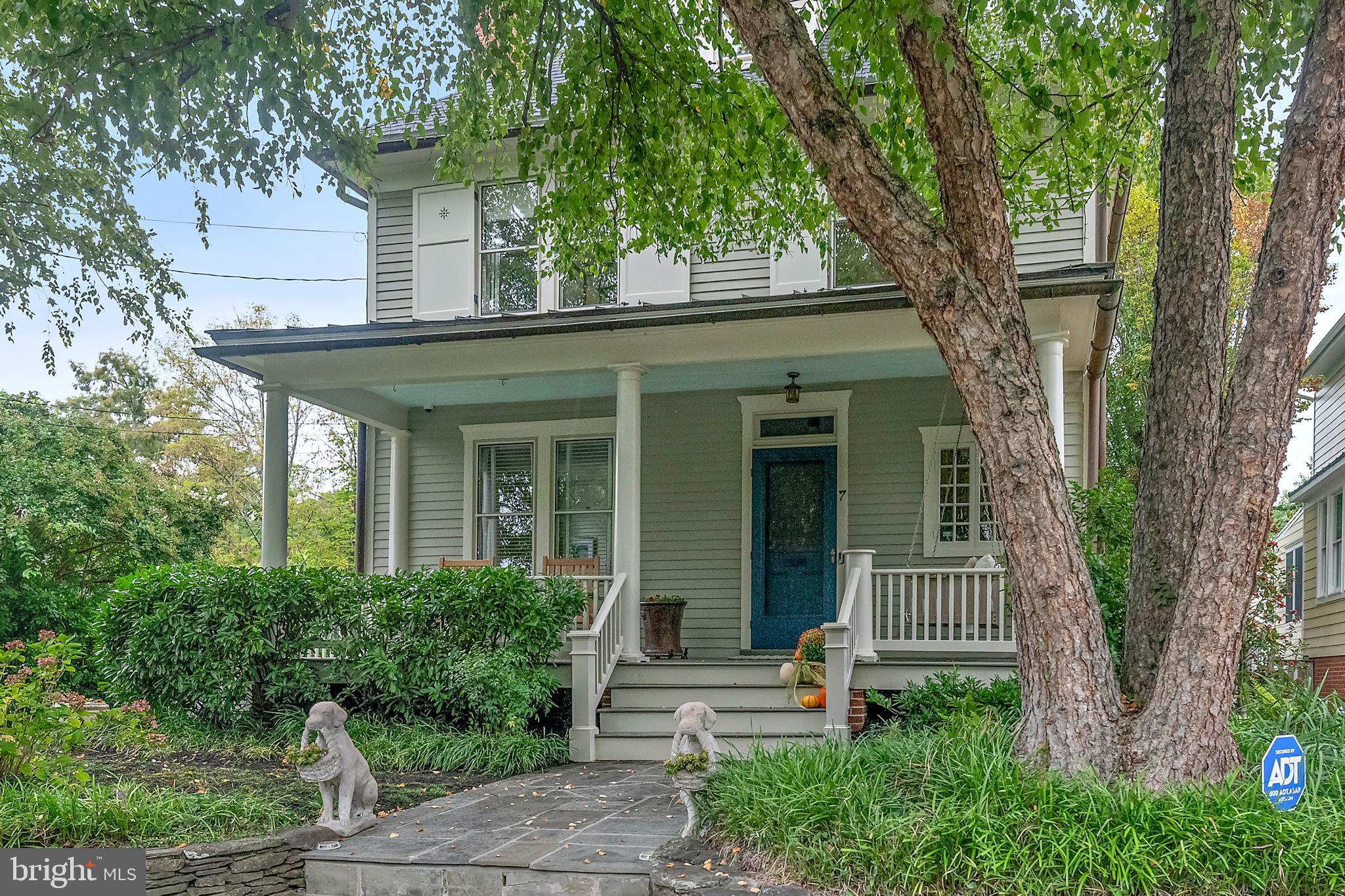 MURRAY HILL - Residential