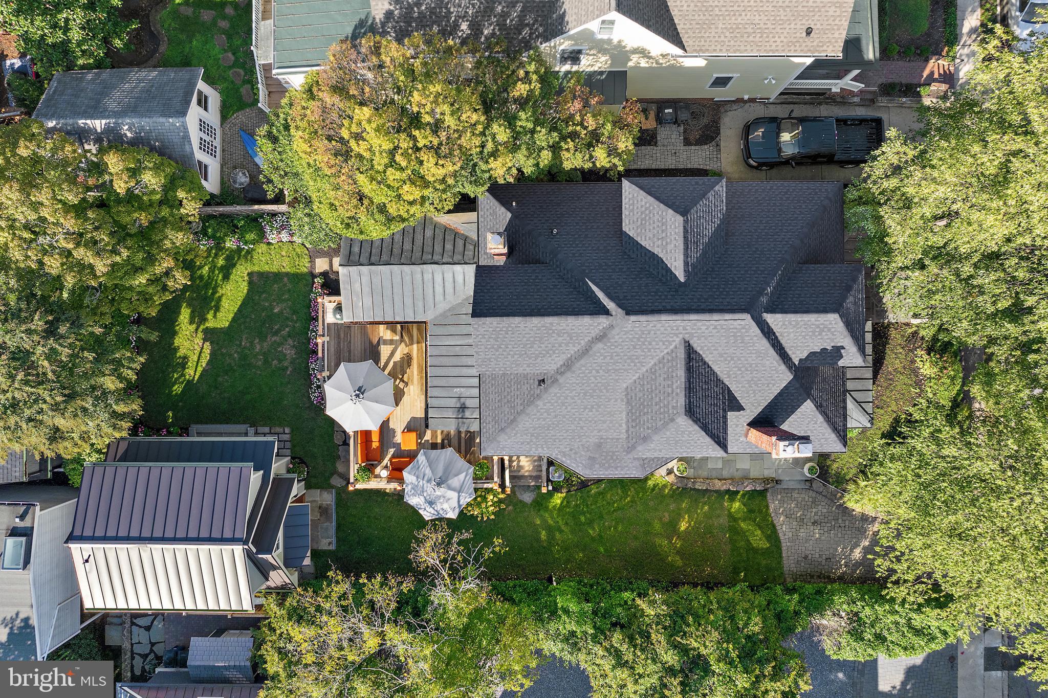 MURRAY HILL - Residential