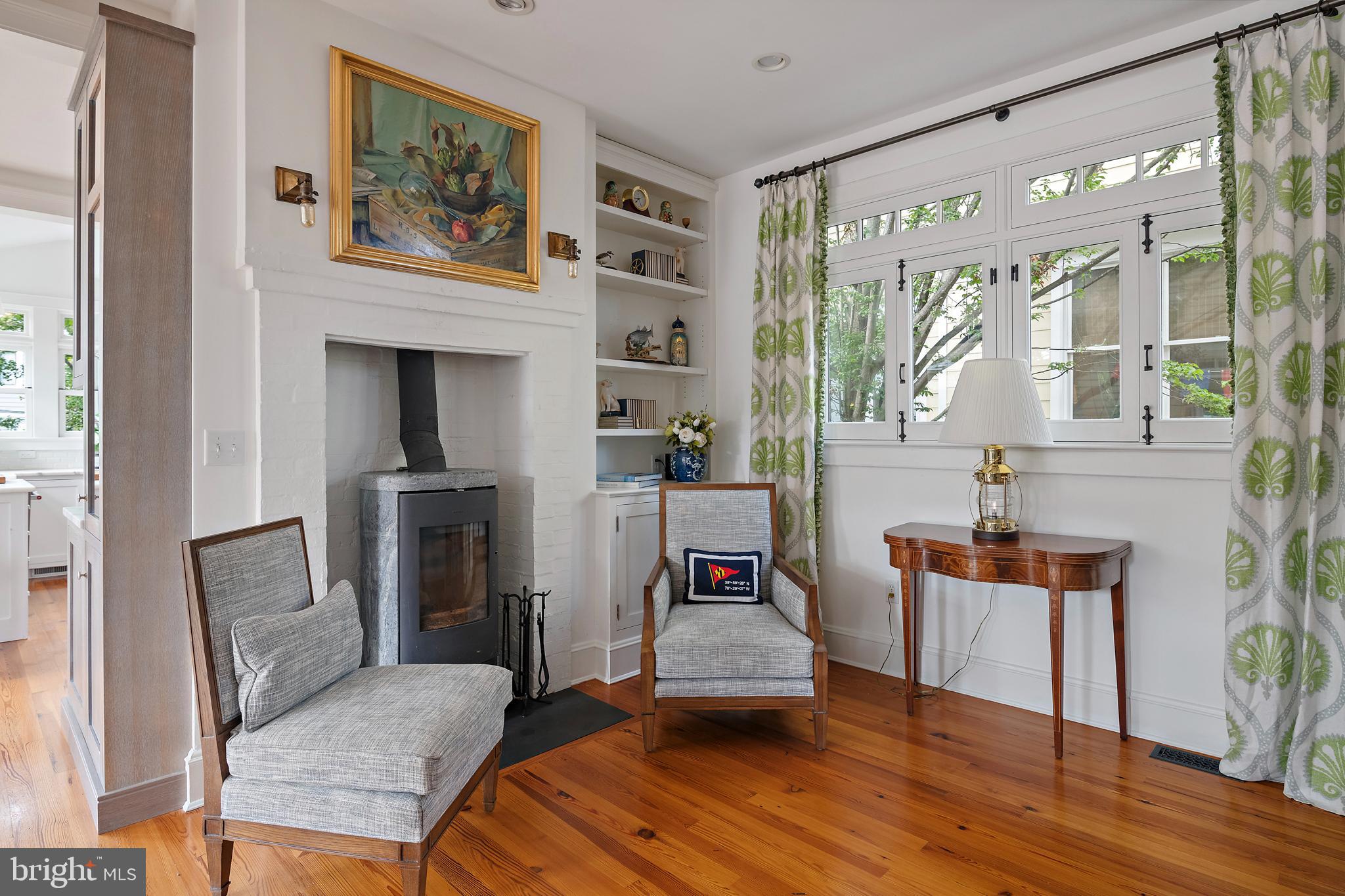 MURRAY HILL - Residential