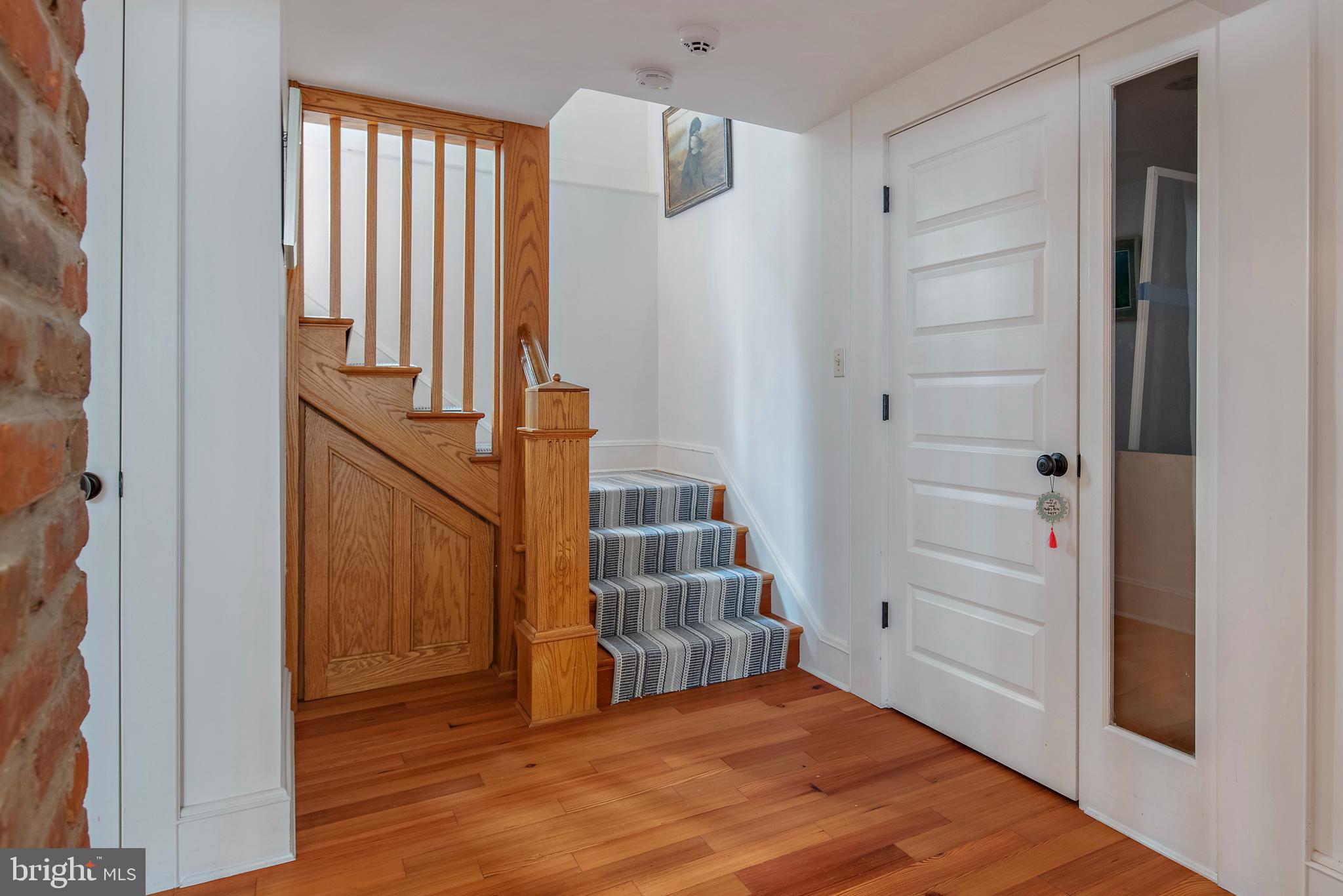 MURRAY HILL - Residential