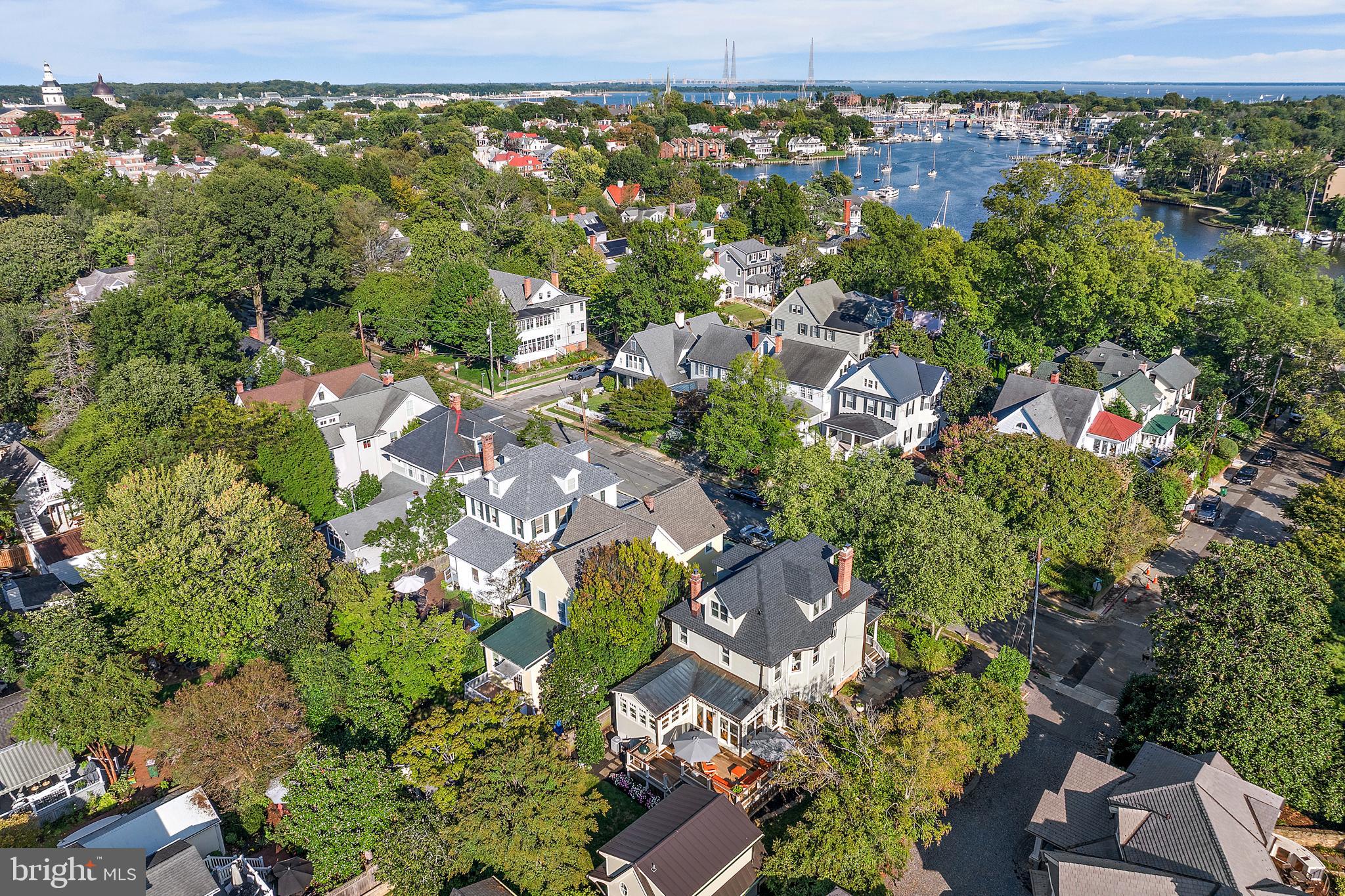 MURRAY HILL - Residential