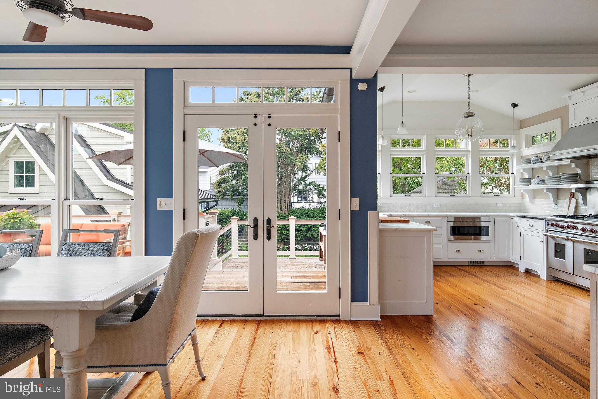 MURRAY HILL - Residential