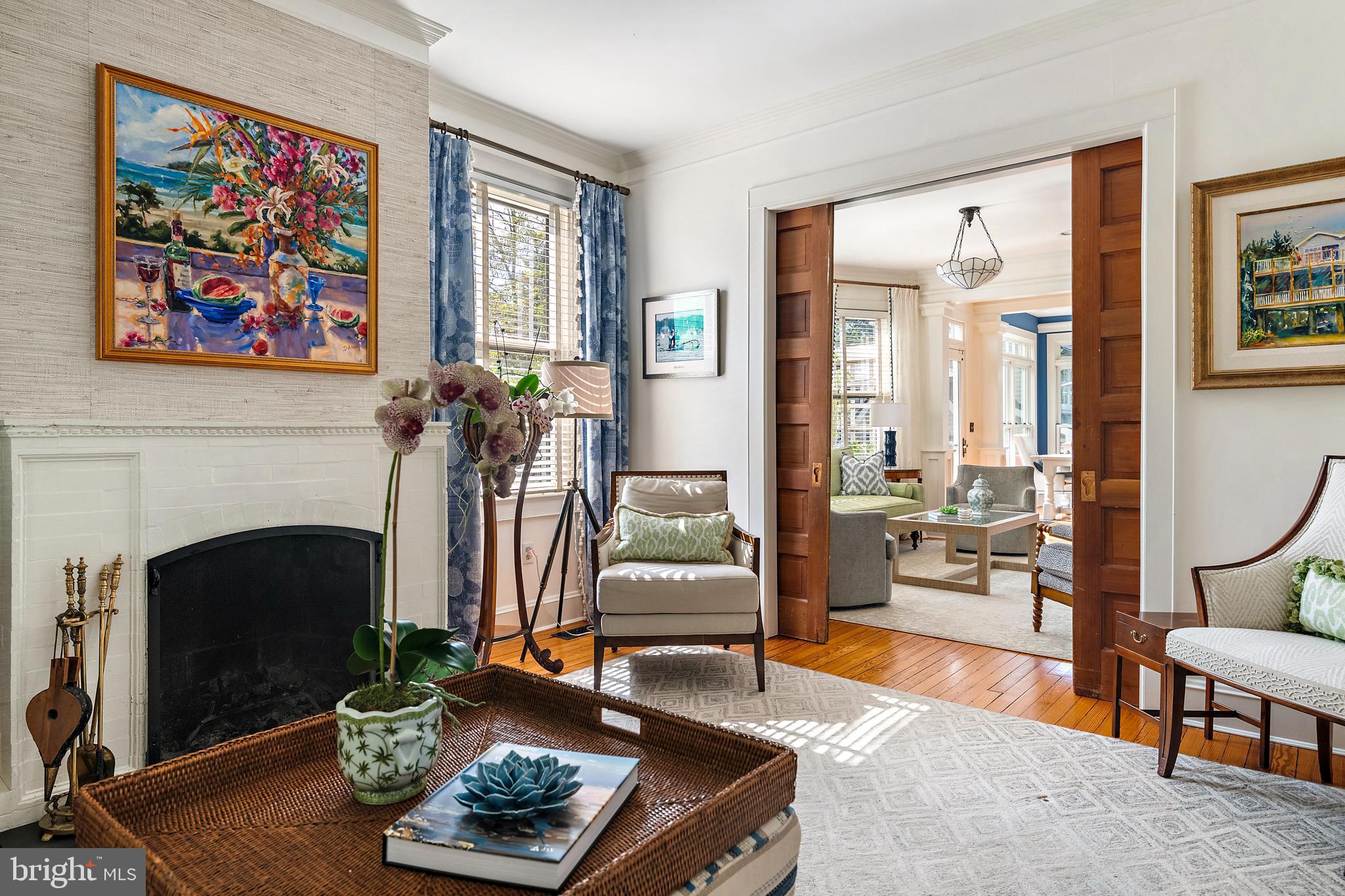 MURRAY HILL - Residential