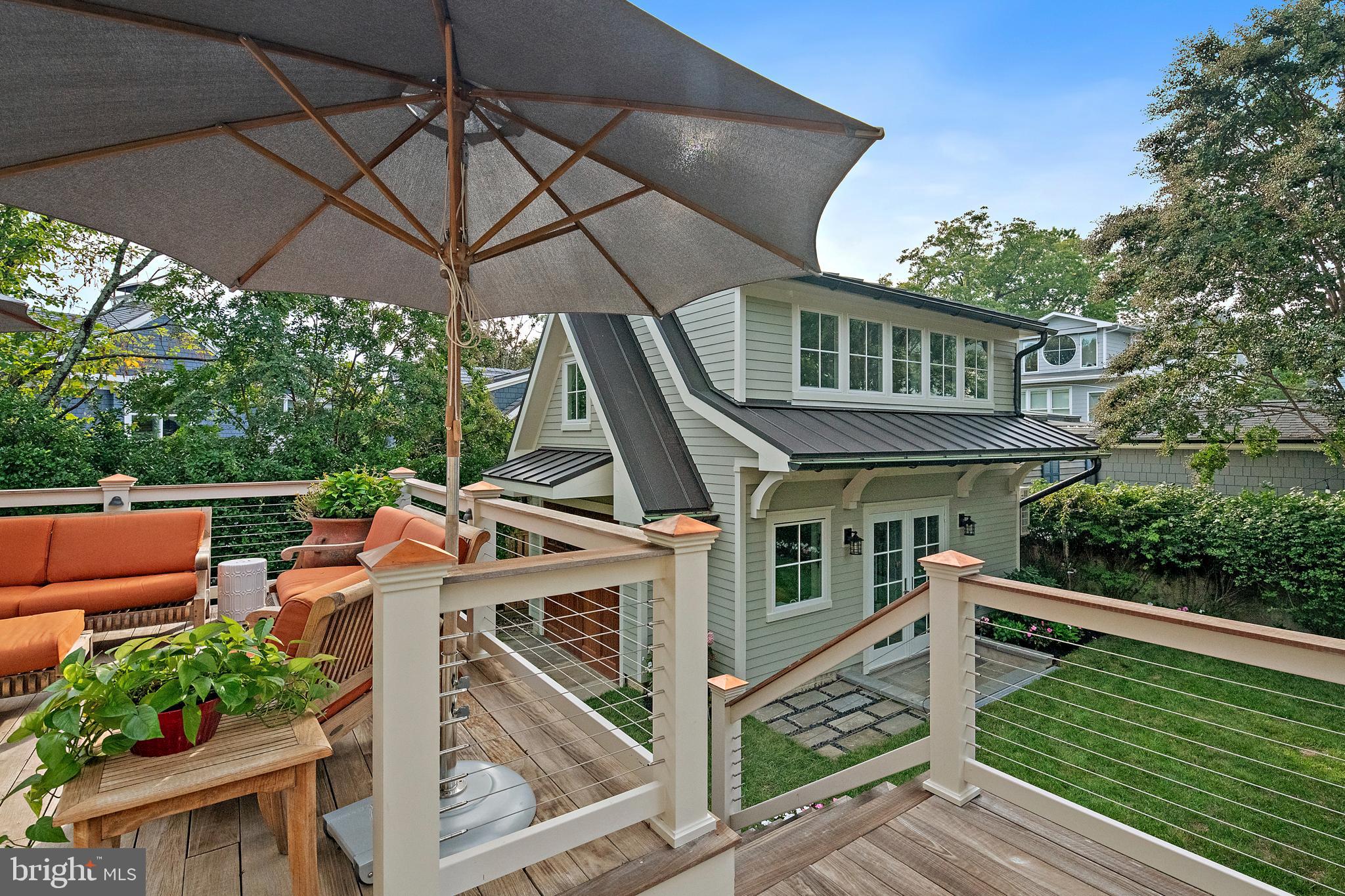 MURRAY HILL - Residential