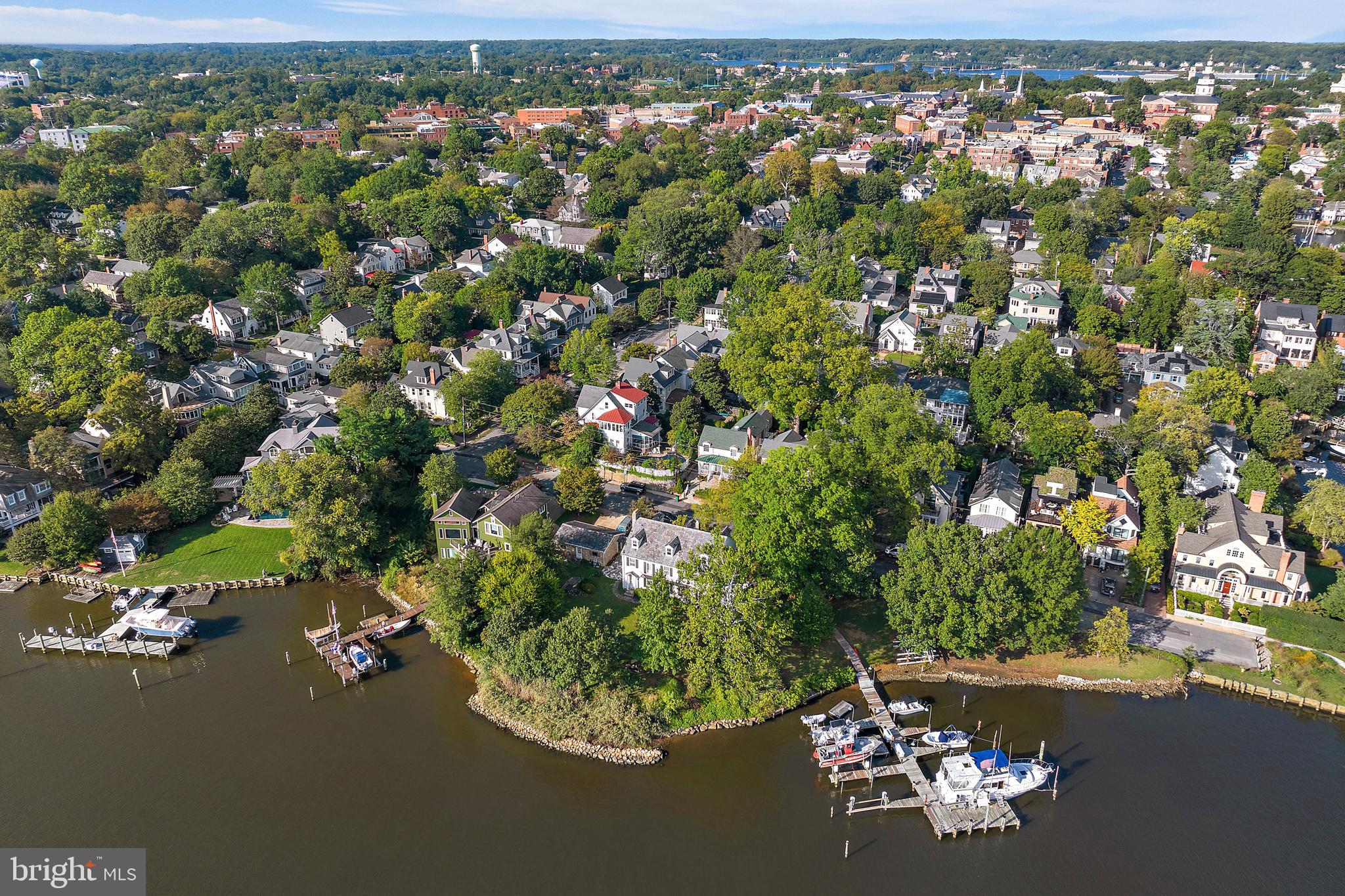 MURRAY HILL - Residential