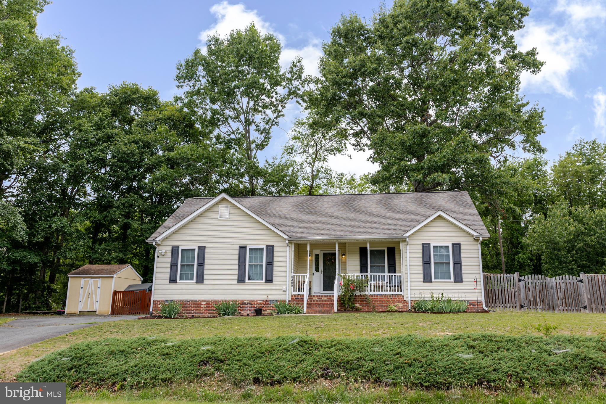 6300 TAVERNEER LANE