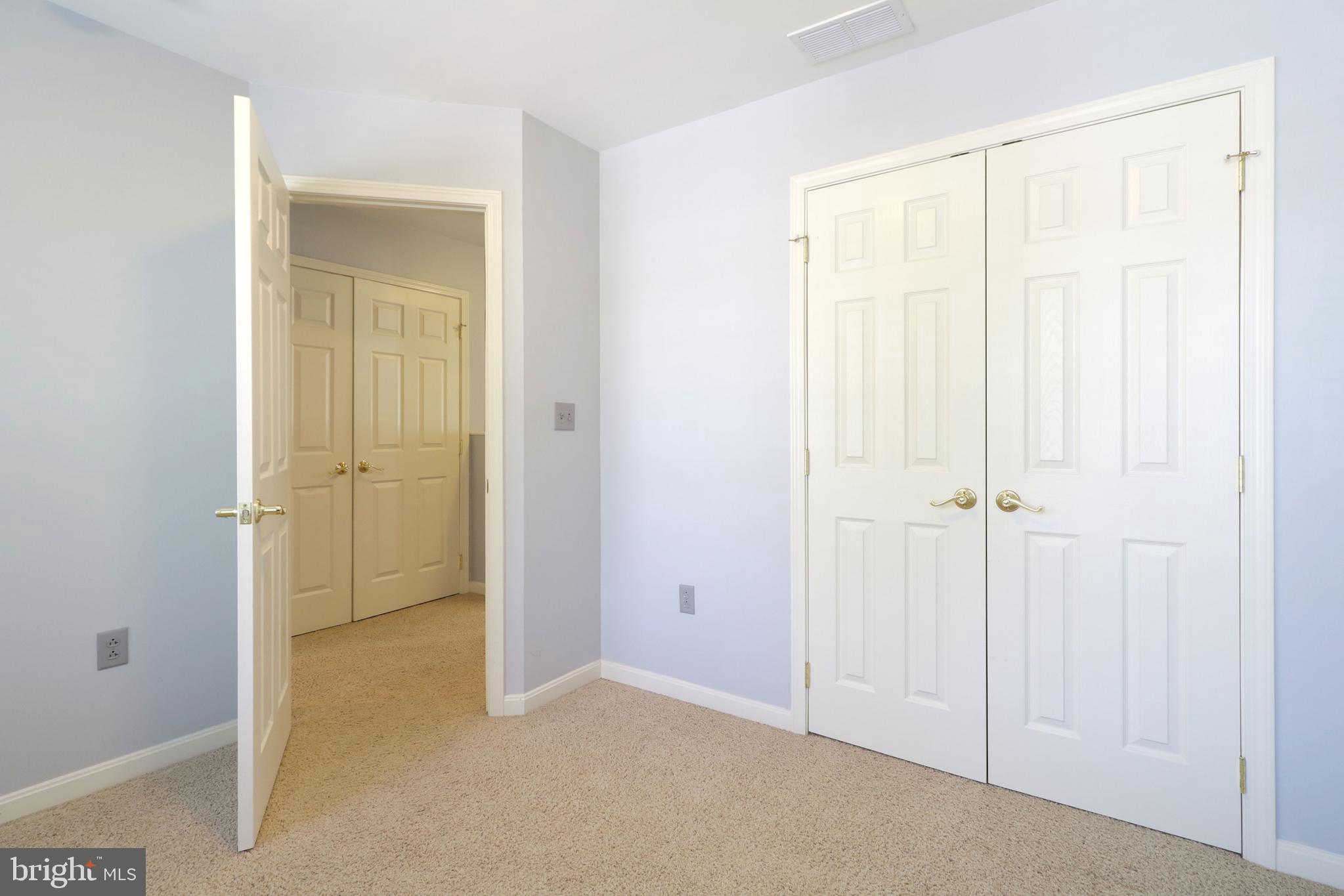 INDEPENDENCE PLACE - Residential