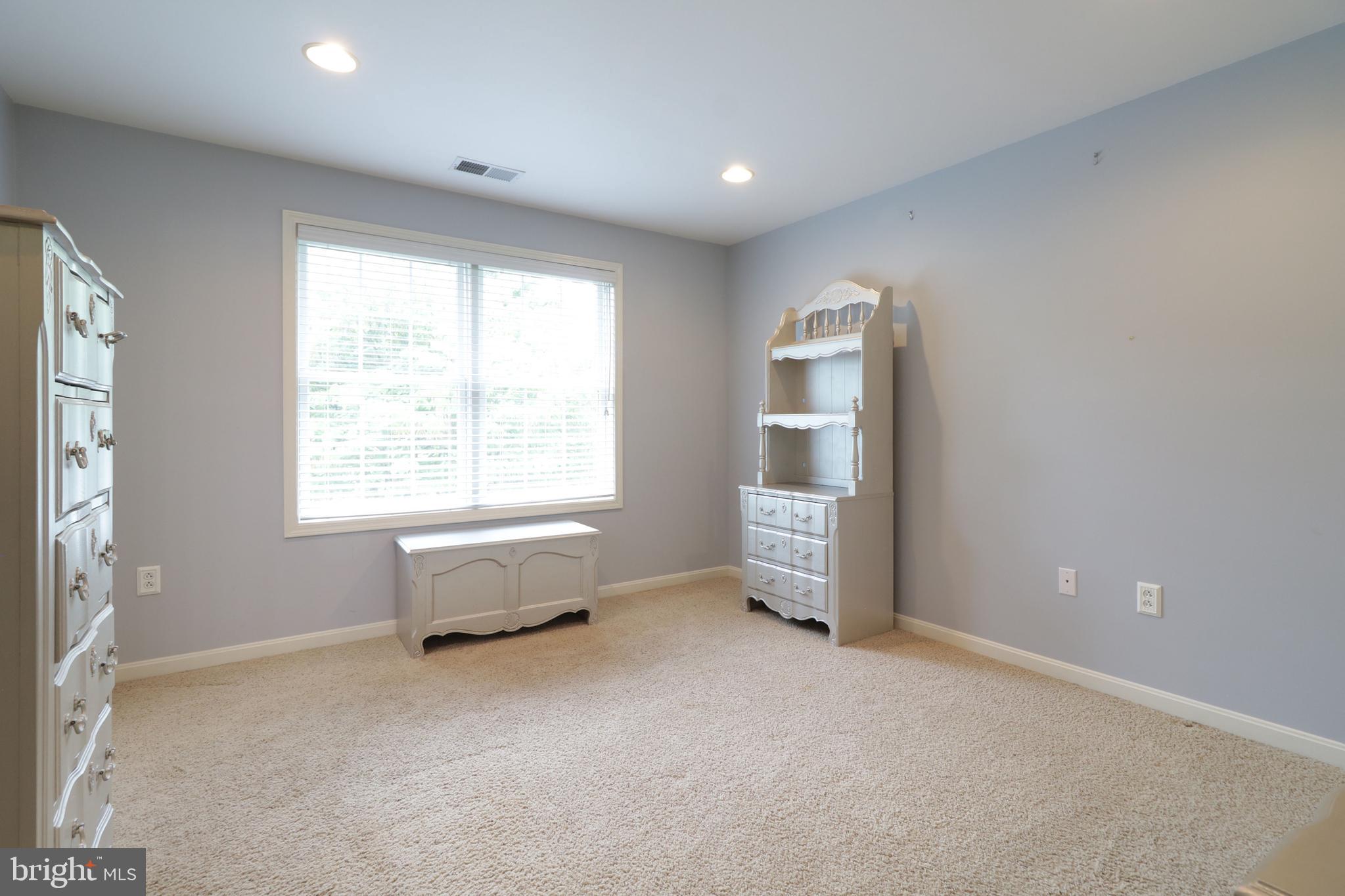 INDEPENDENCE PLACE - Residential