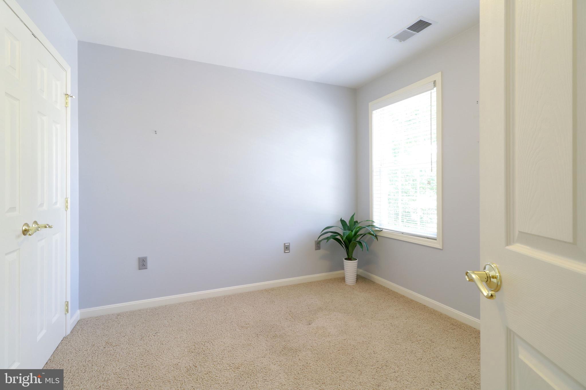 INDEPENDENCE PLACE - Residential