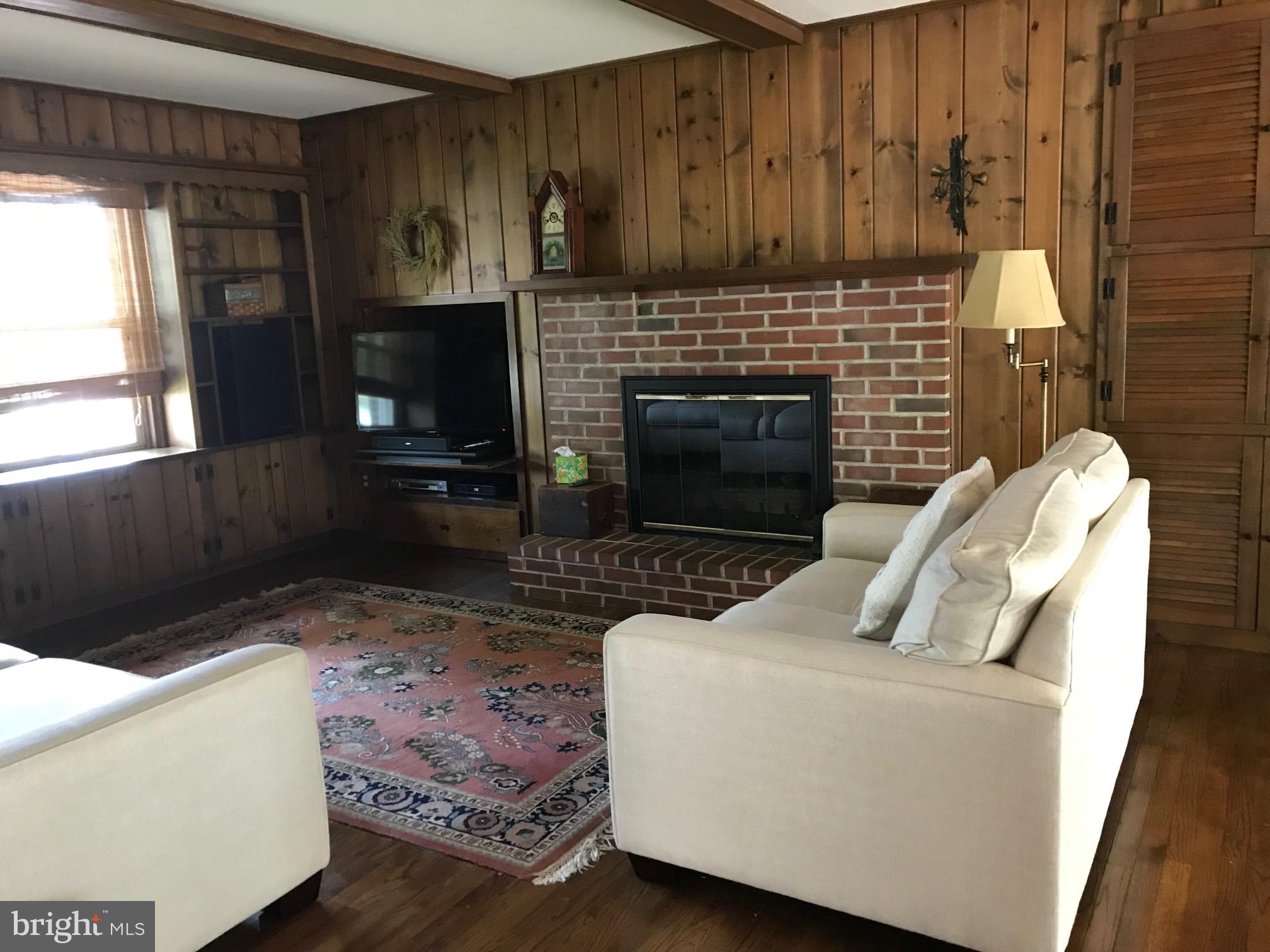 STRATFORD FARMS - Residential