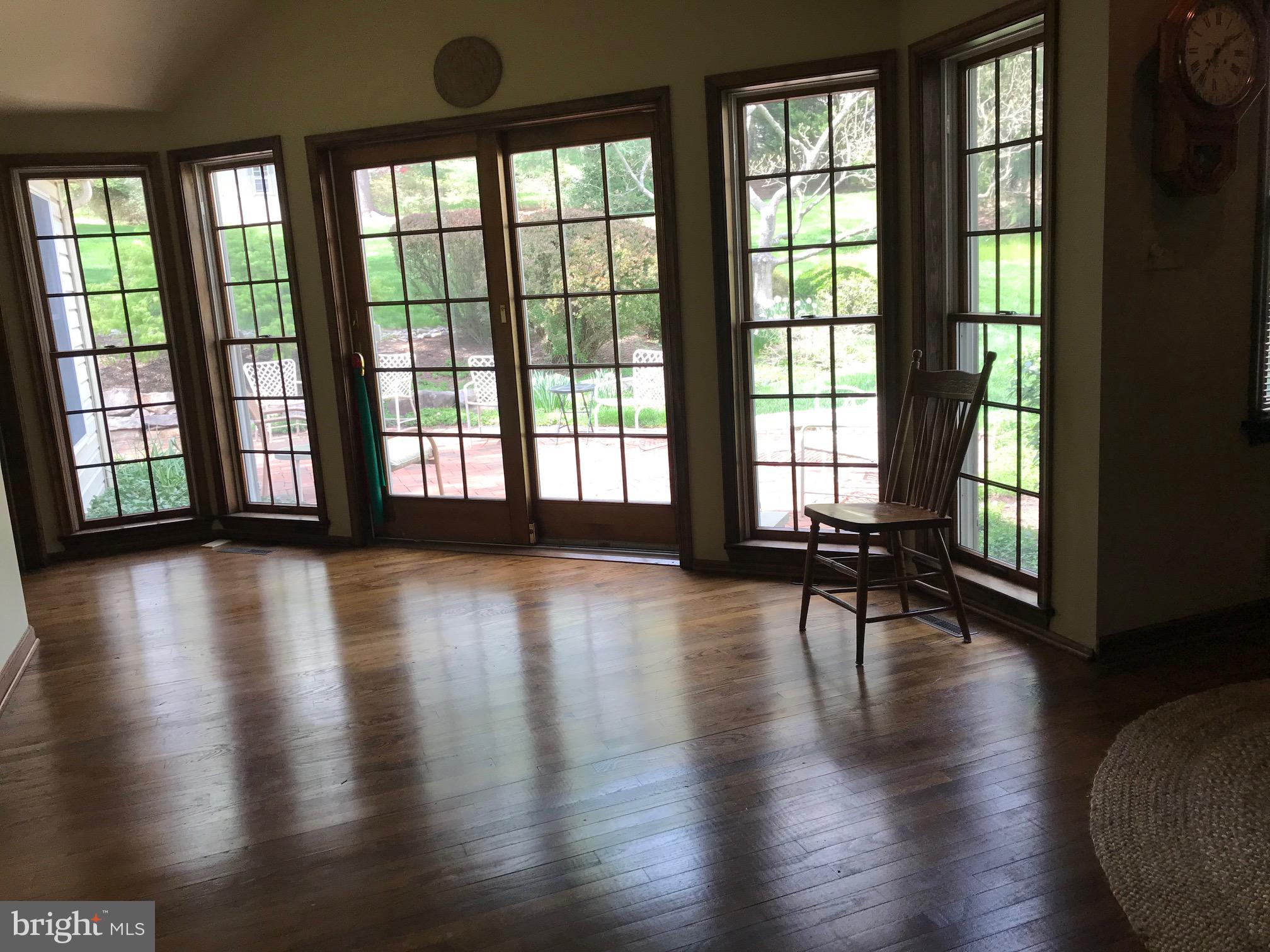 STRATFORD FARMS - Residential