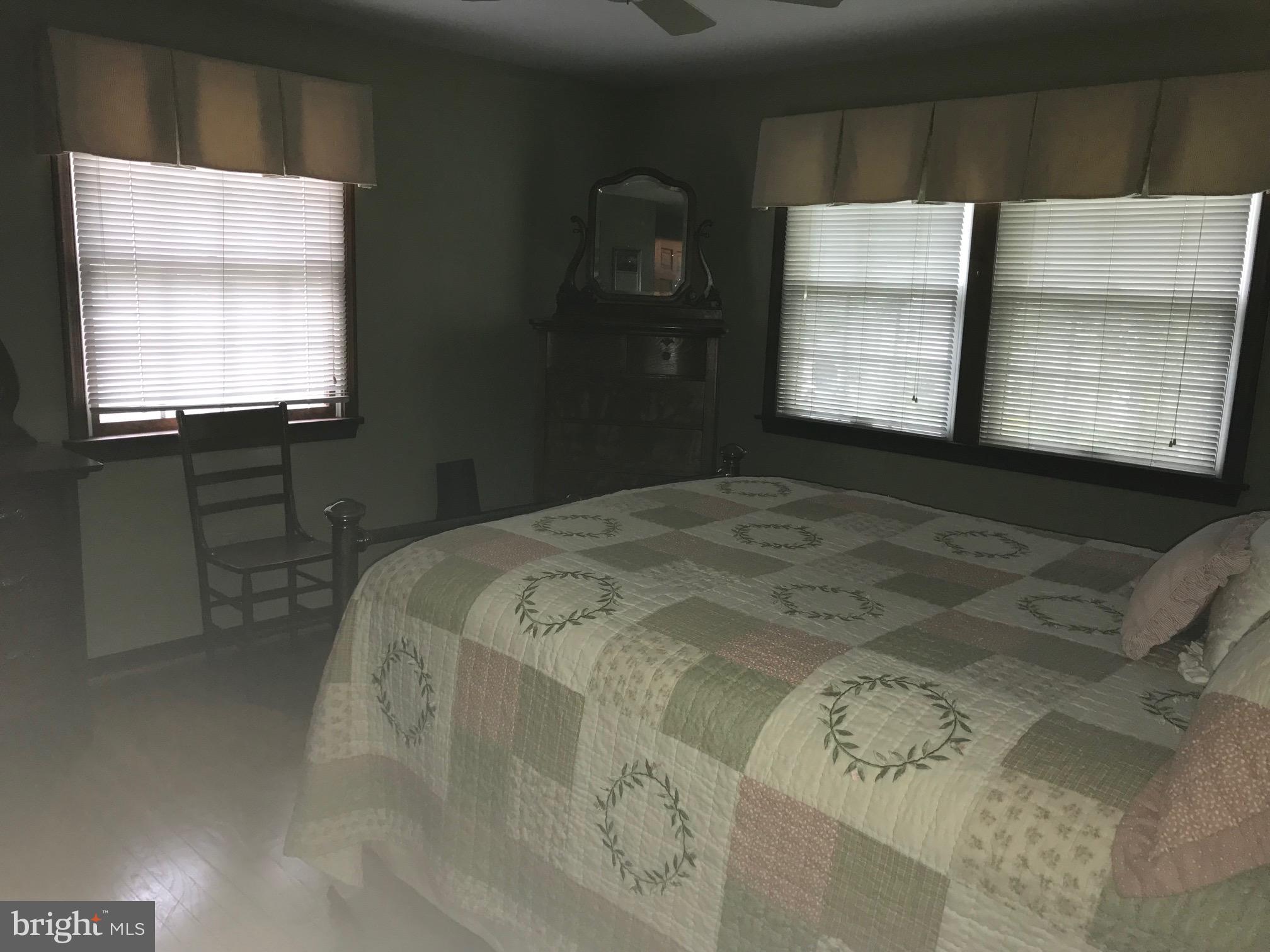 STRATFORD FARMS - Residential