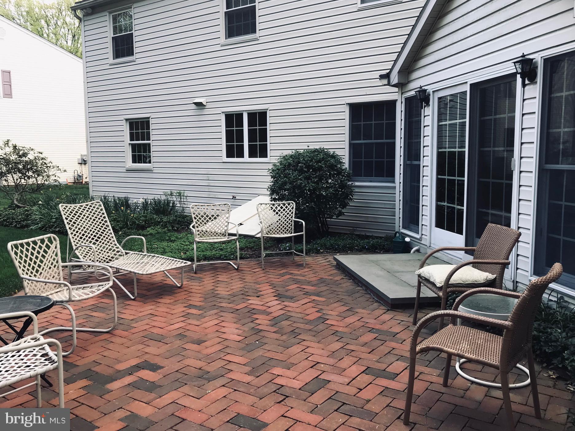 STRATFORD FARMS - Residential