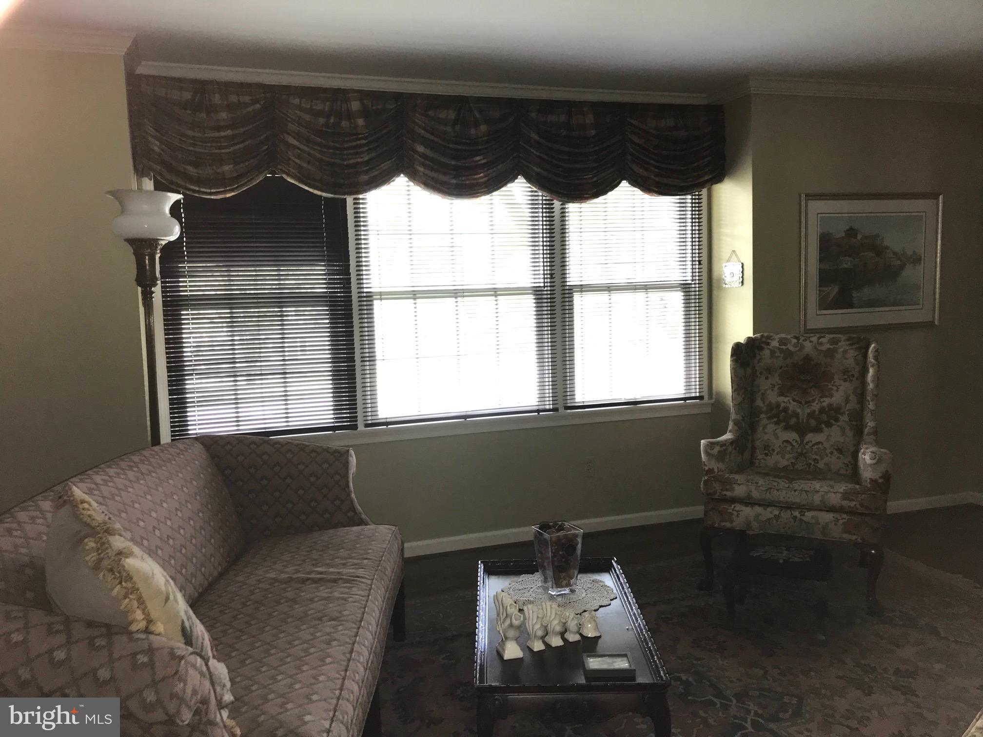 STRATFORD FARMS - Residential