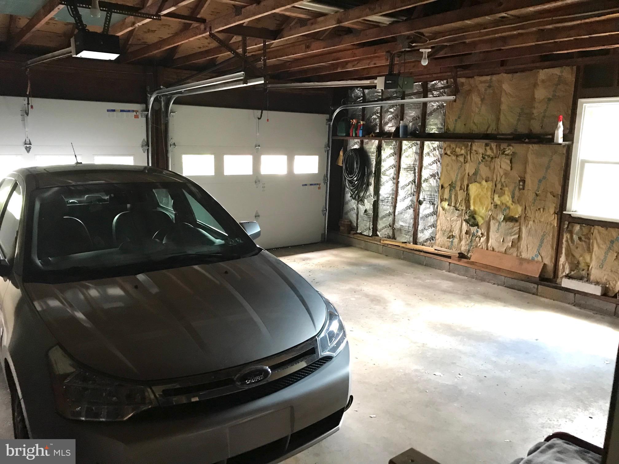 STRATFORD FARMS - Residential