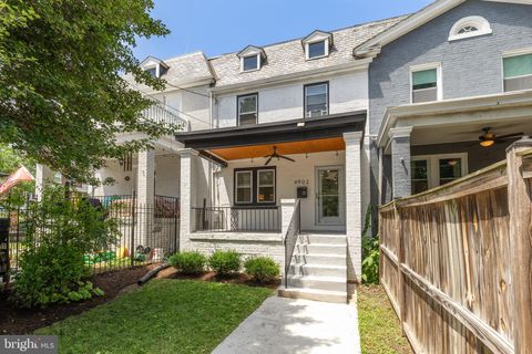 4902 3RD STREET NW WASHINGTON DC 20011