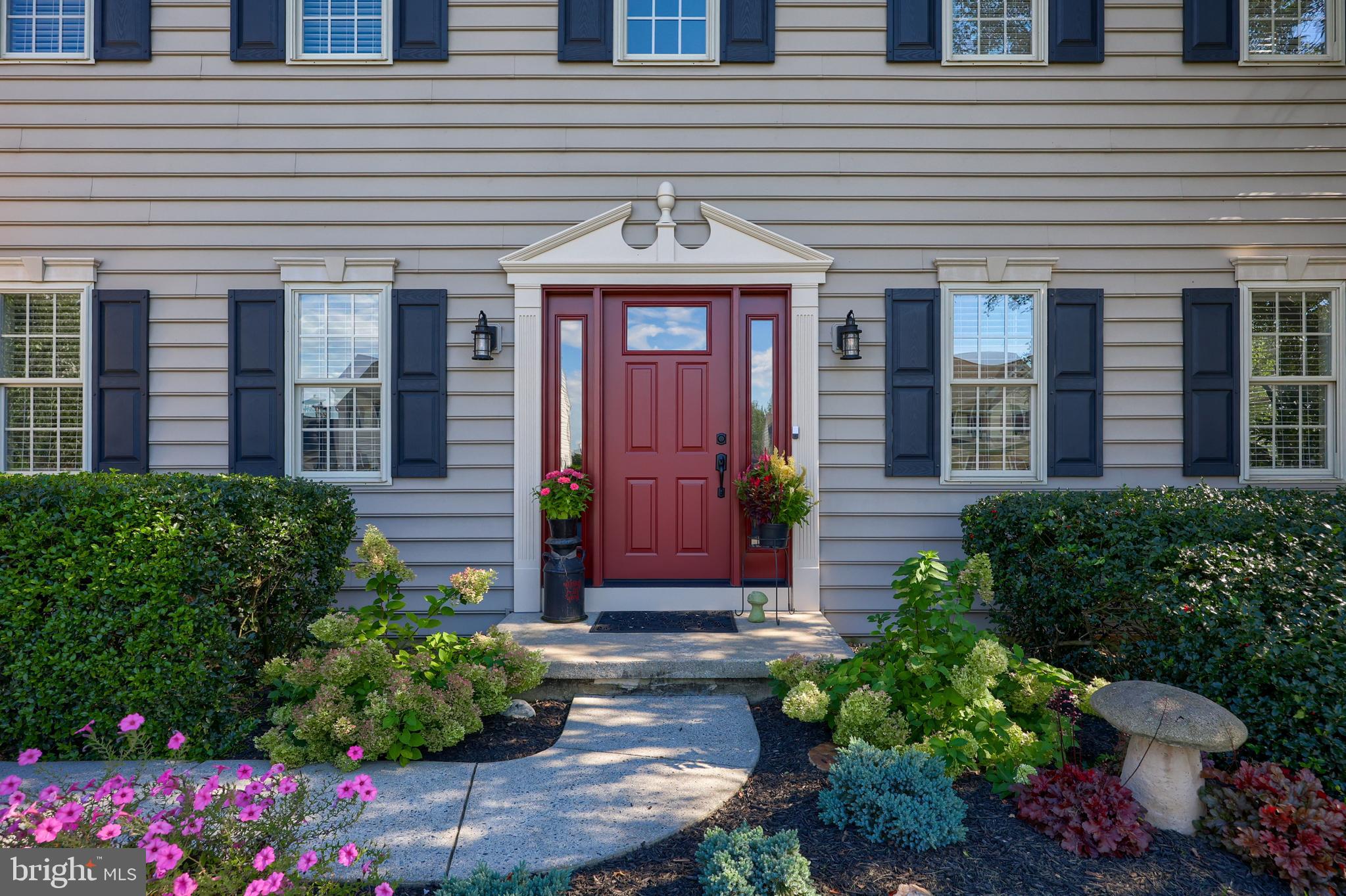 1307 CEDAR AVENUE