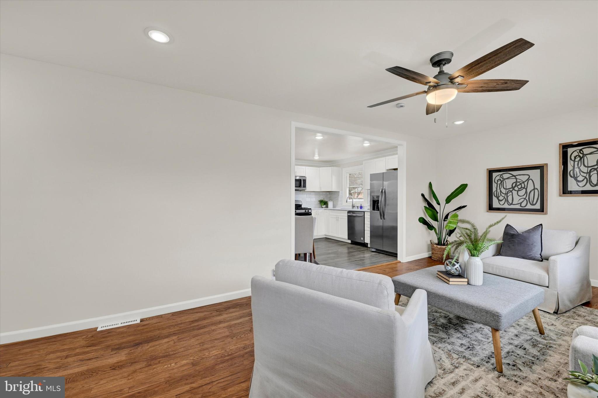 HOWARD PARK - Residential