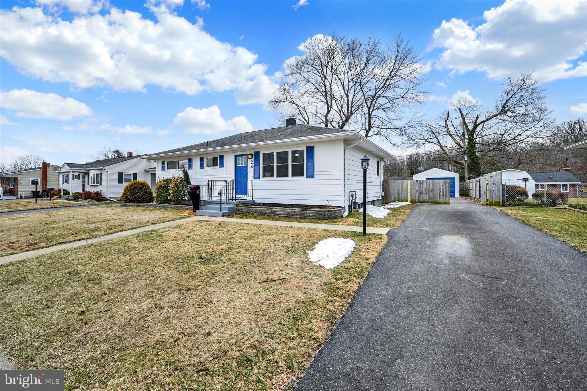 HOWARD PARK - Residential