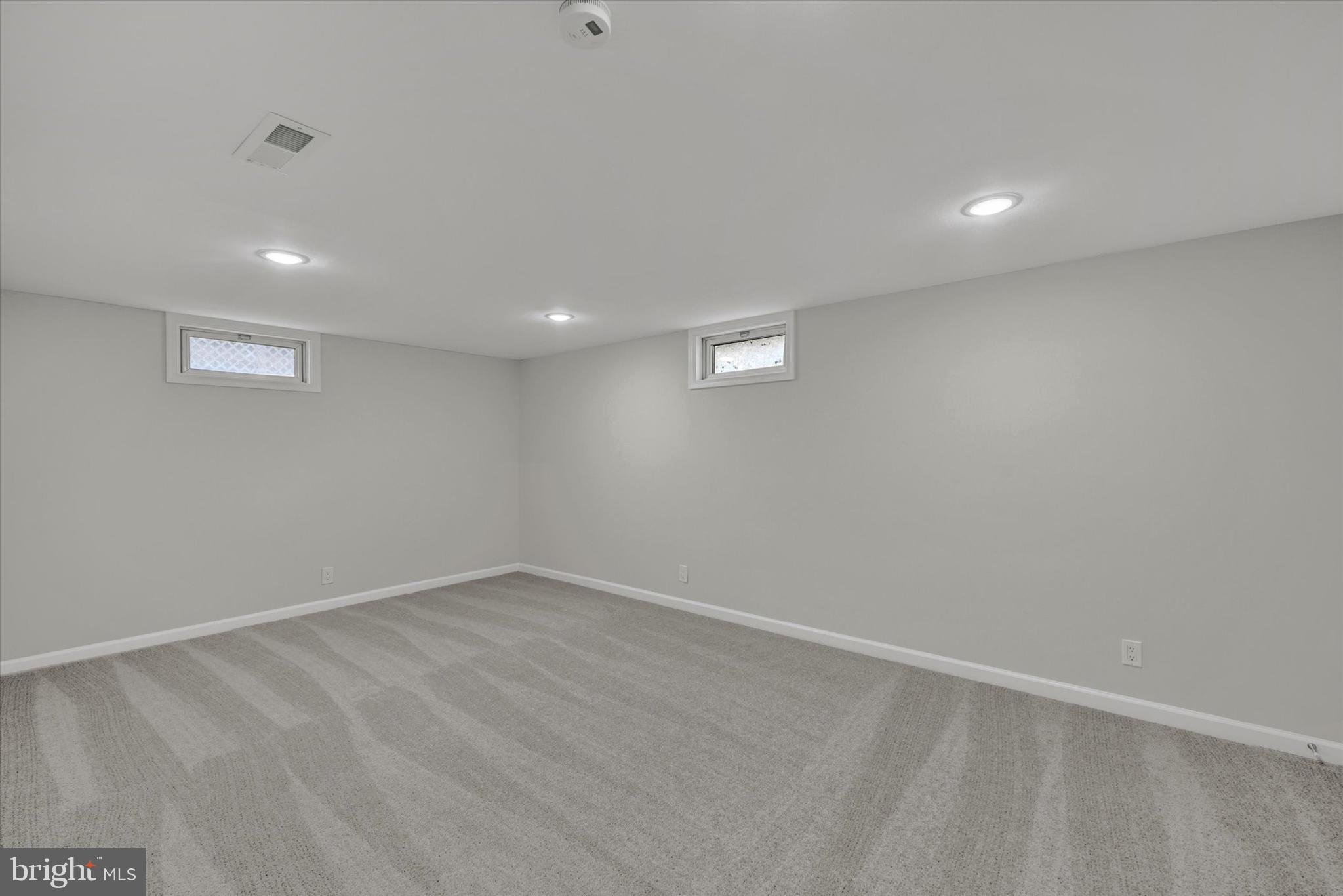 HOWARD PARK - Residential