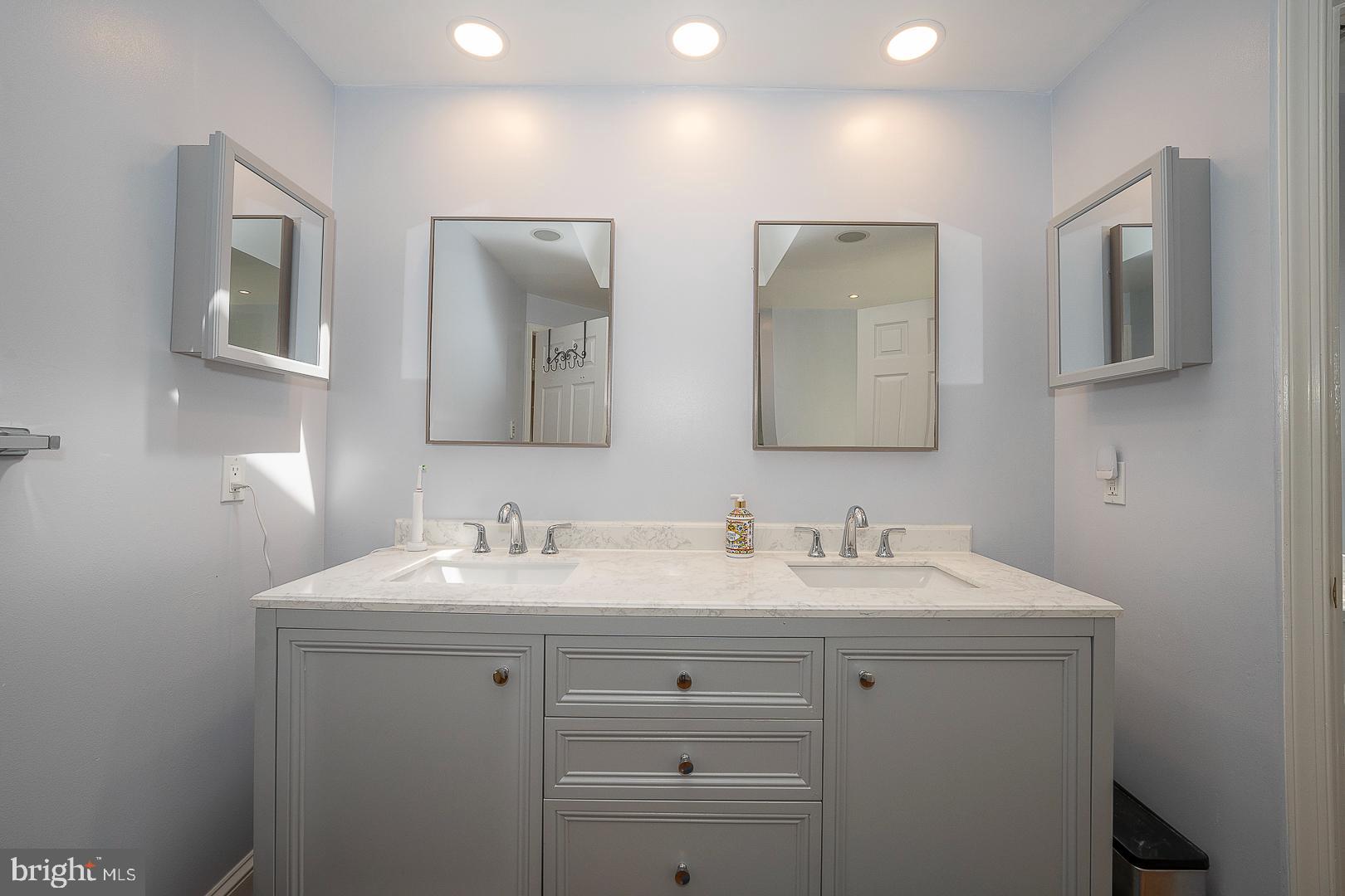 HARRITON FARM - Residential