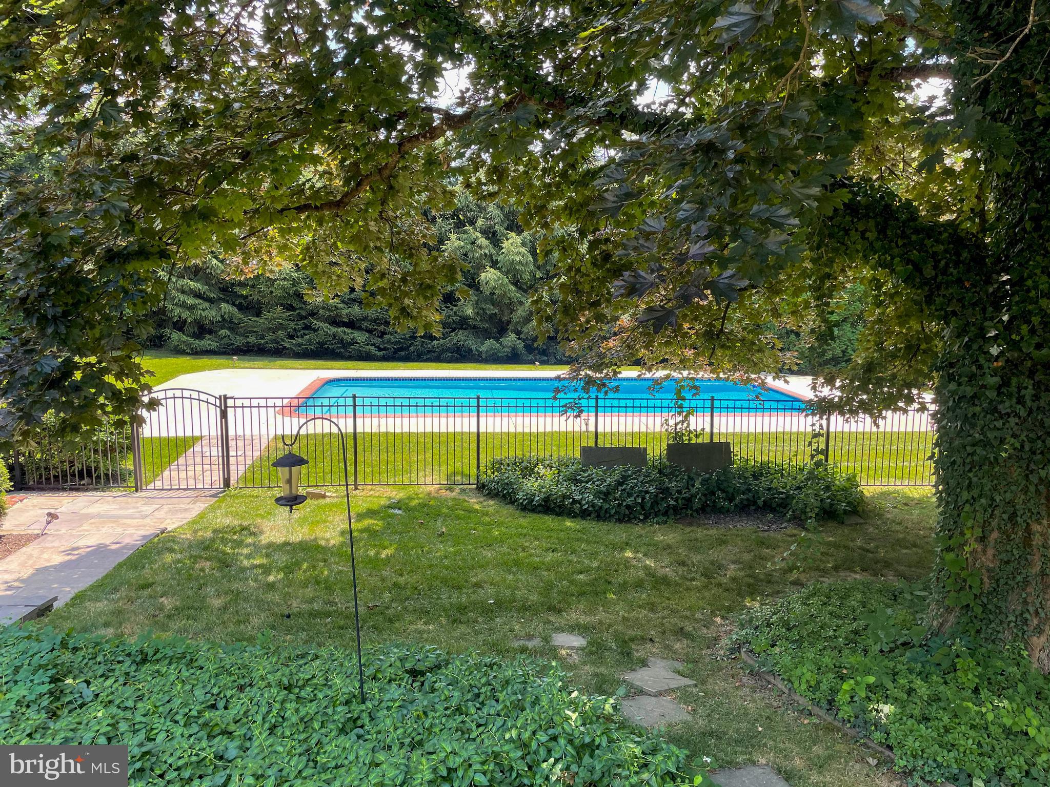 HARRITON FARM - Residential