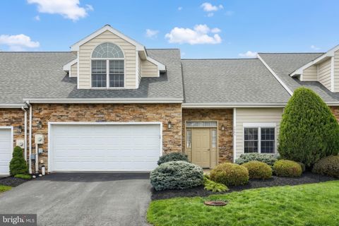 2983 ELKRIDGE LANE 58 YORK PA 17404