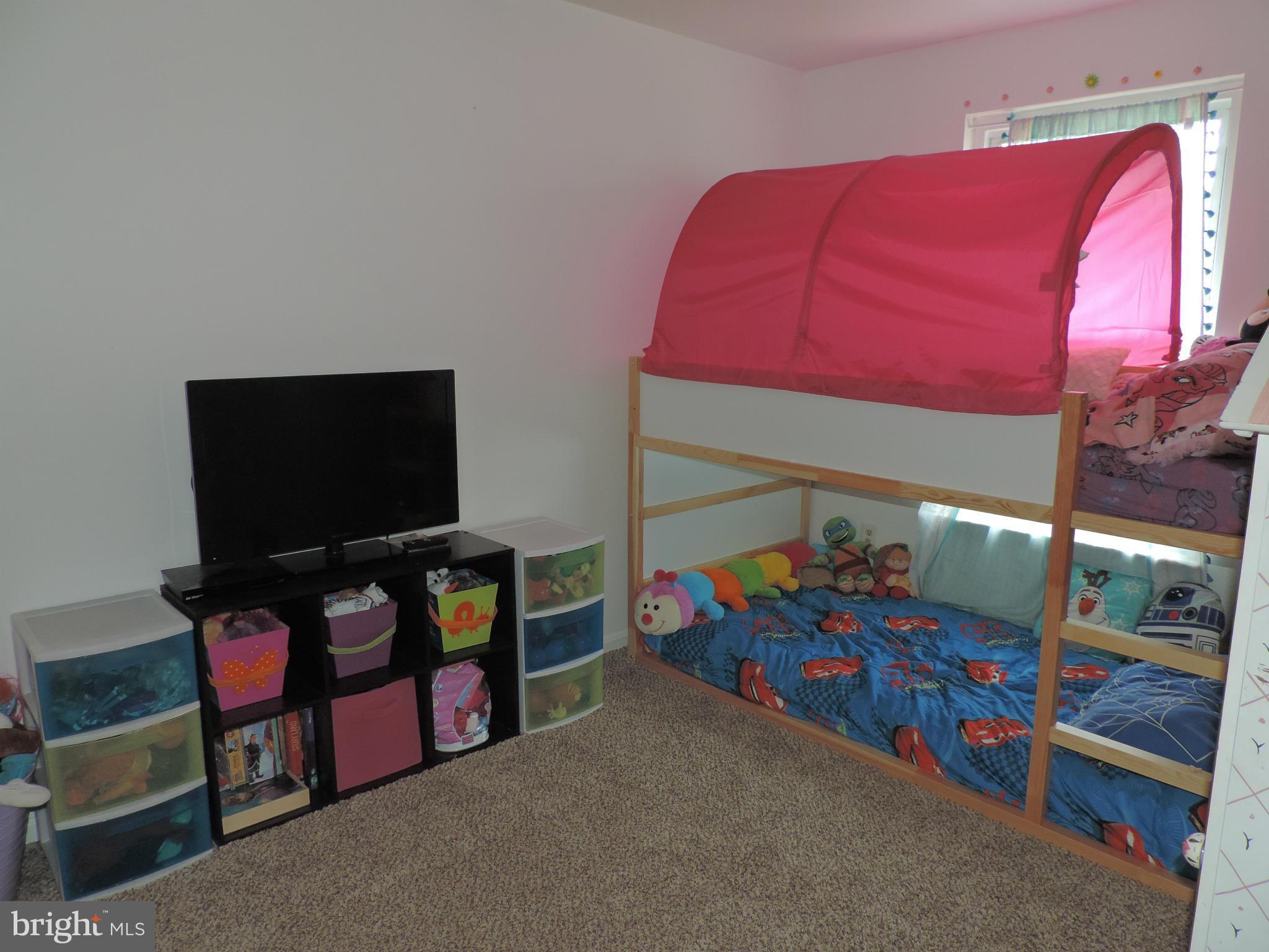 RIVERSIDE - Residential