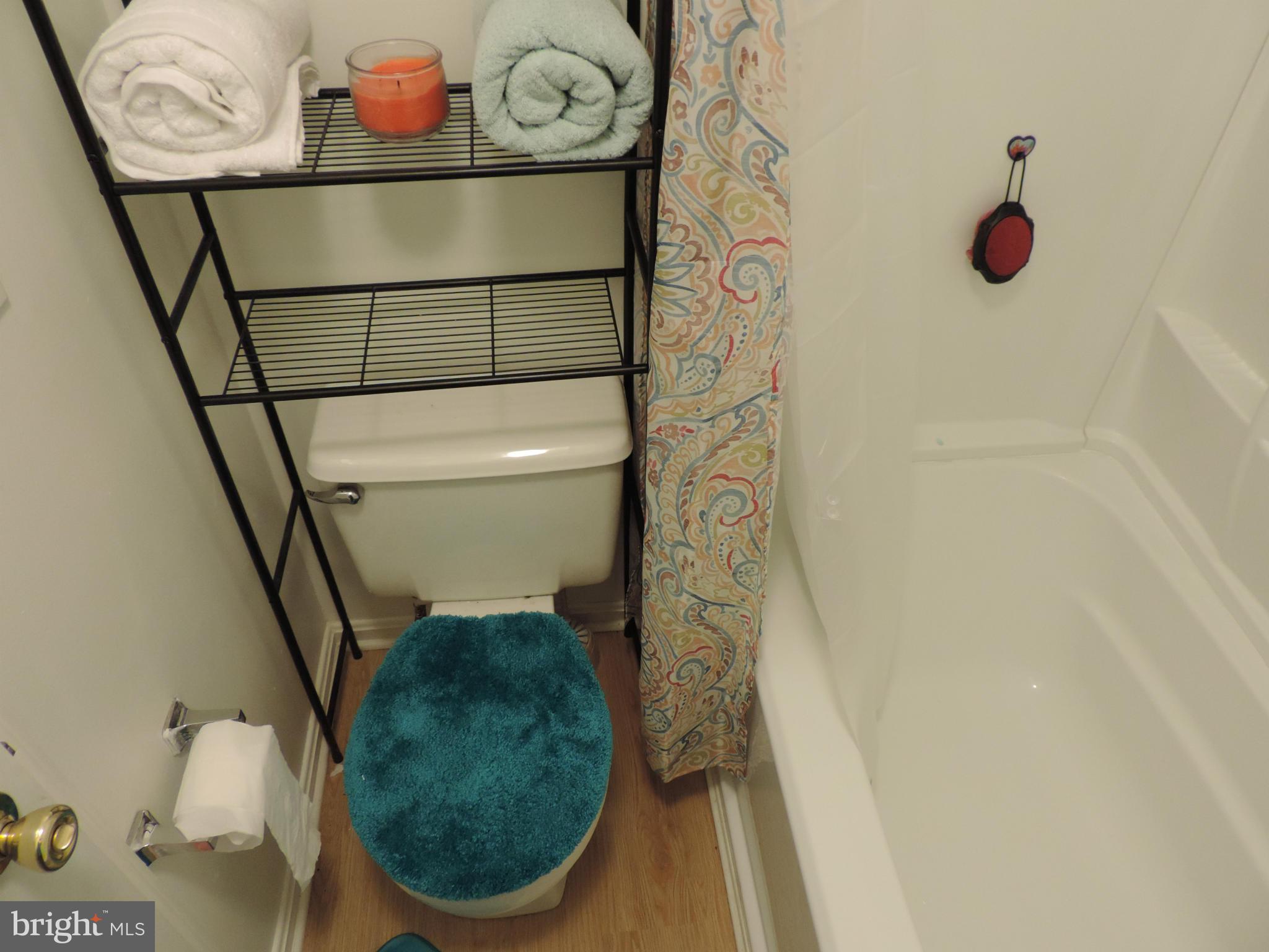 RIVERSIDE - Residential