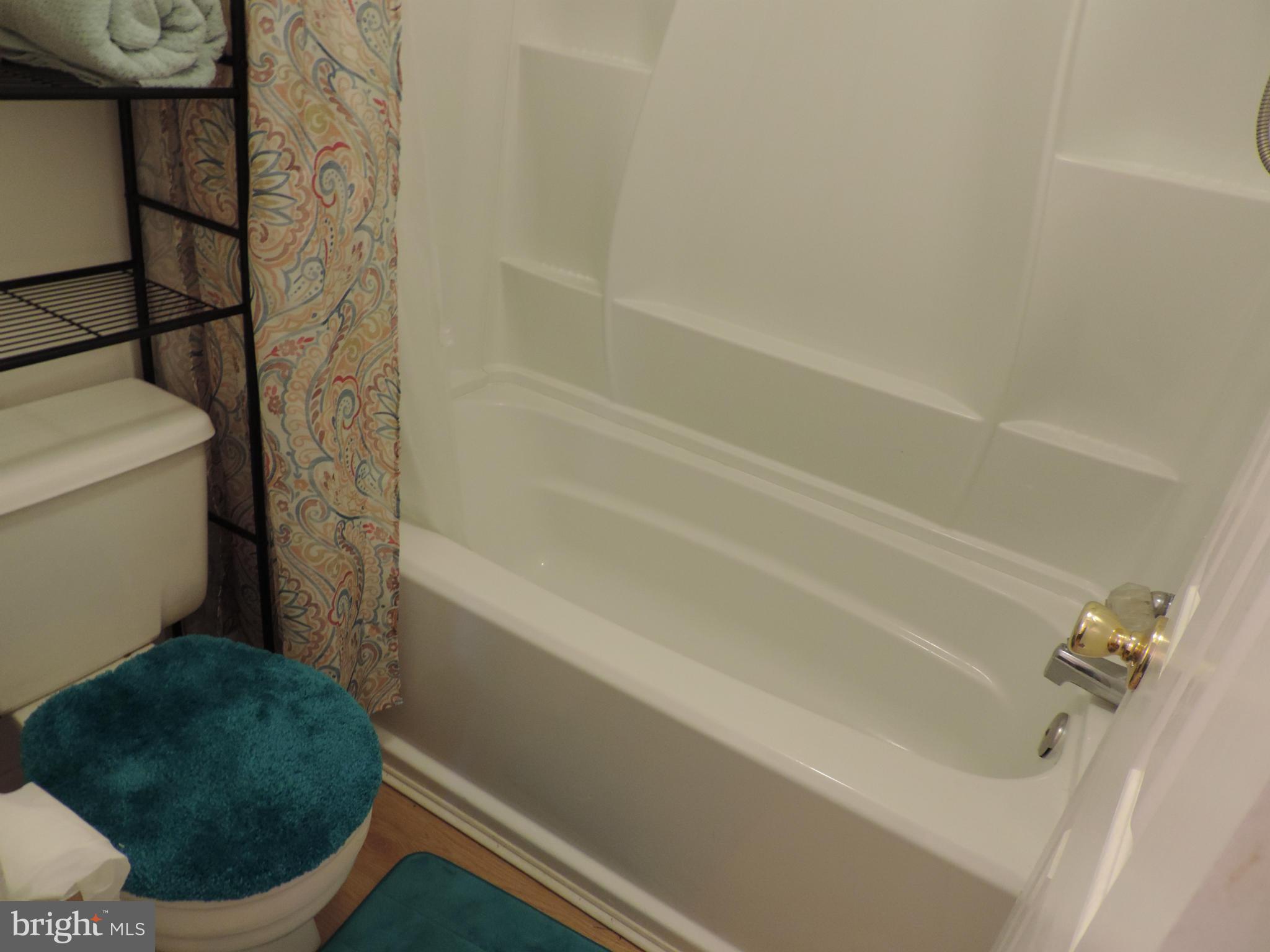 RIVERSIDE - Residential