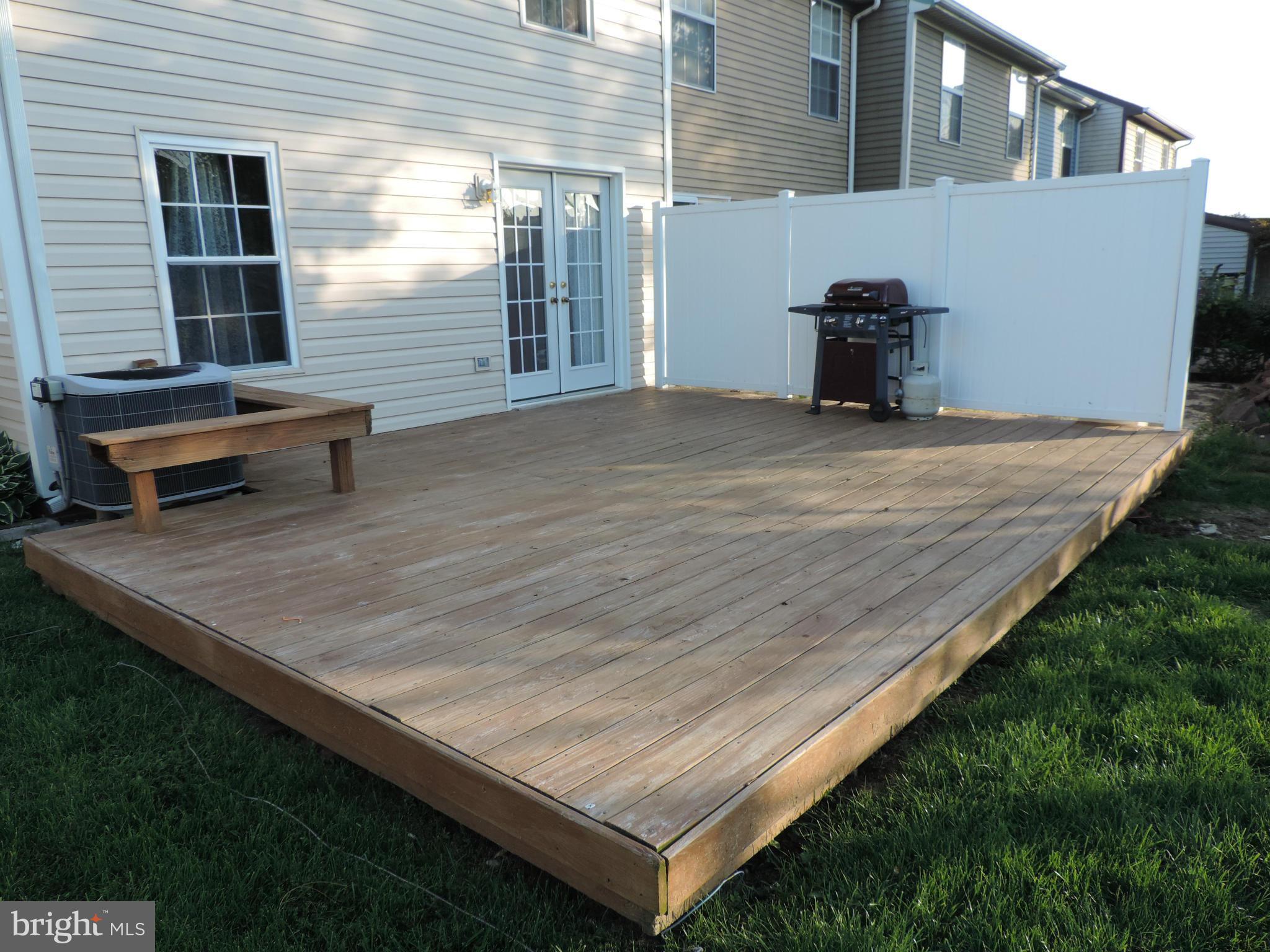 RIVERSIDE - Residential