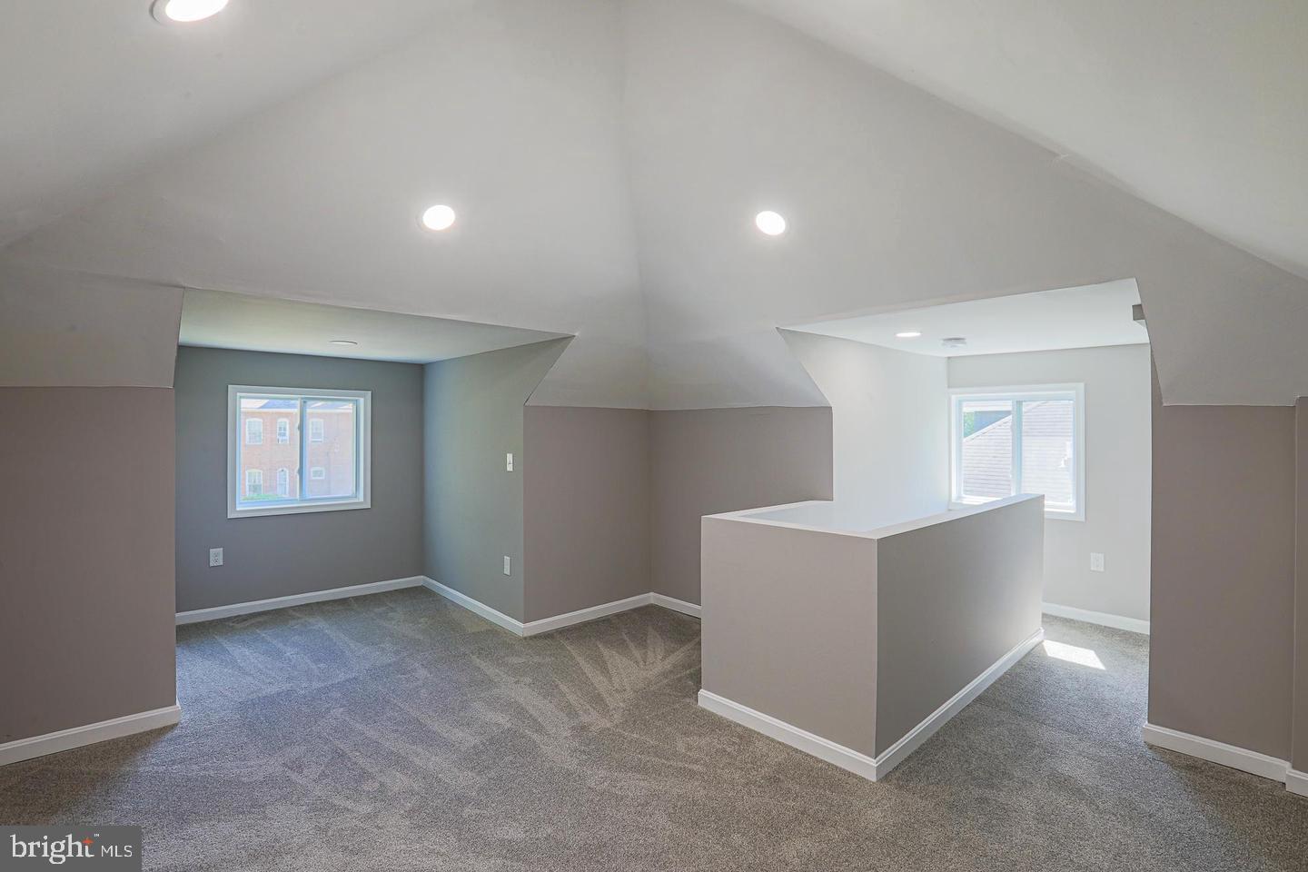 FAIRMONT - Residential Lease