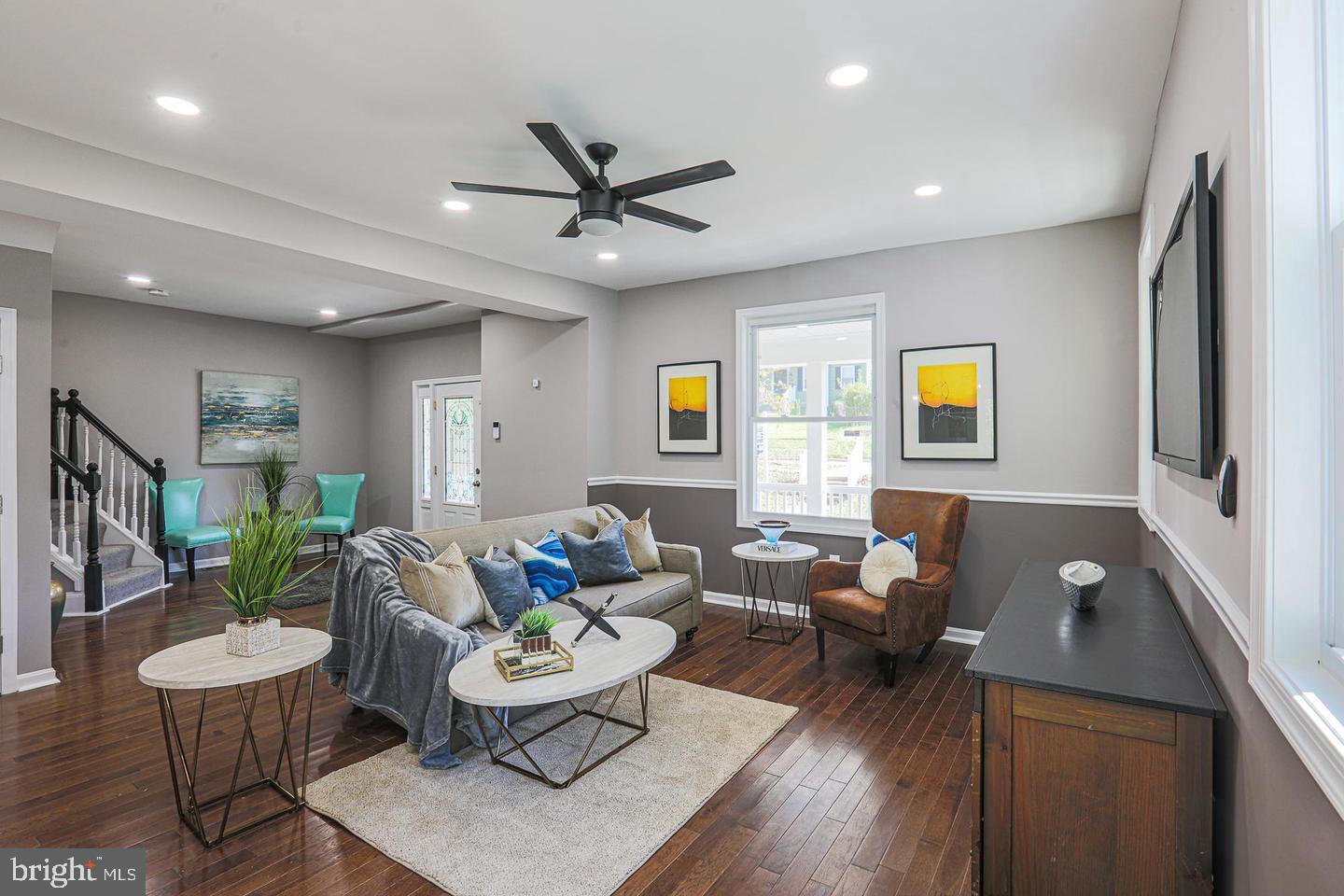 FAIRMONT - Residential Lease